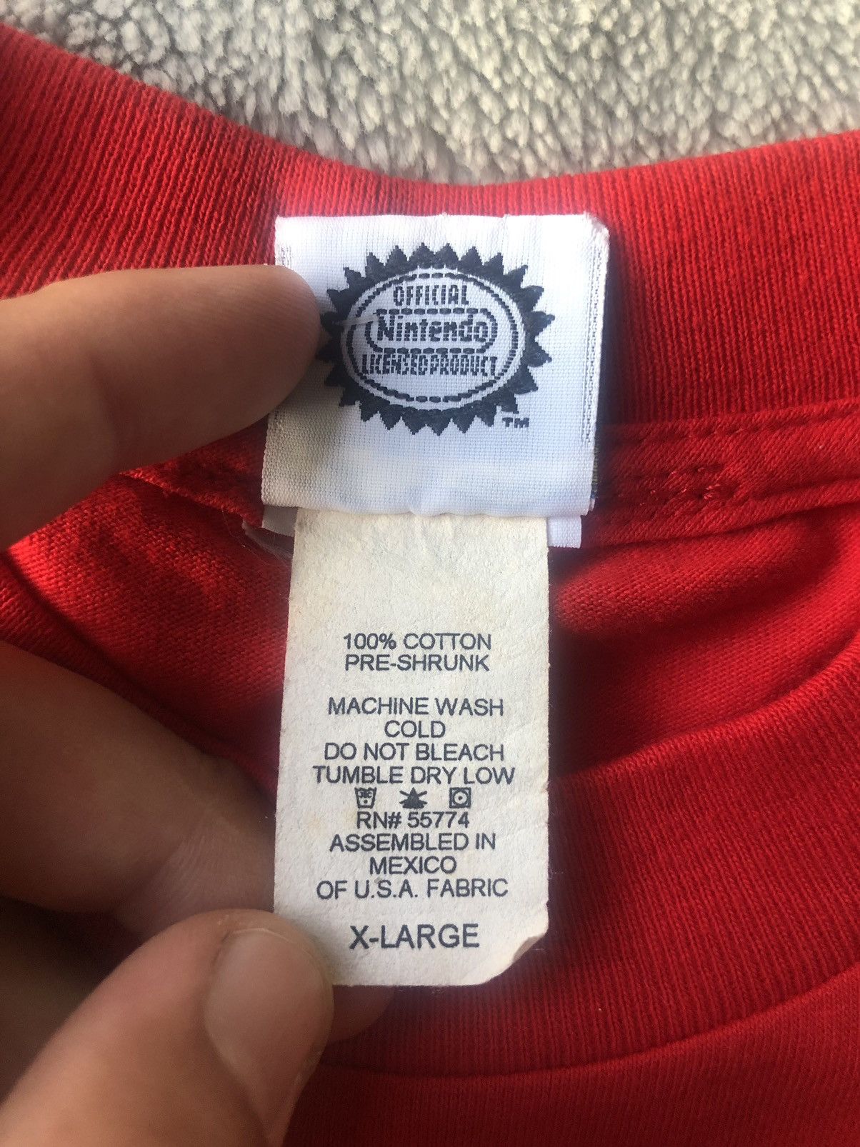 Vintage Grail Vintage 2000's Nintendo Pokemon Pikachu Red Tee Size US XL / EU 56 / 4 - 13 Thumbnail