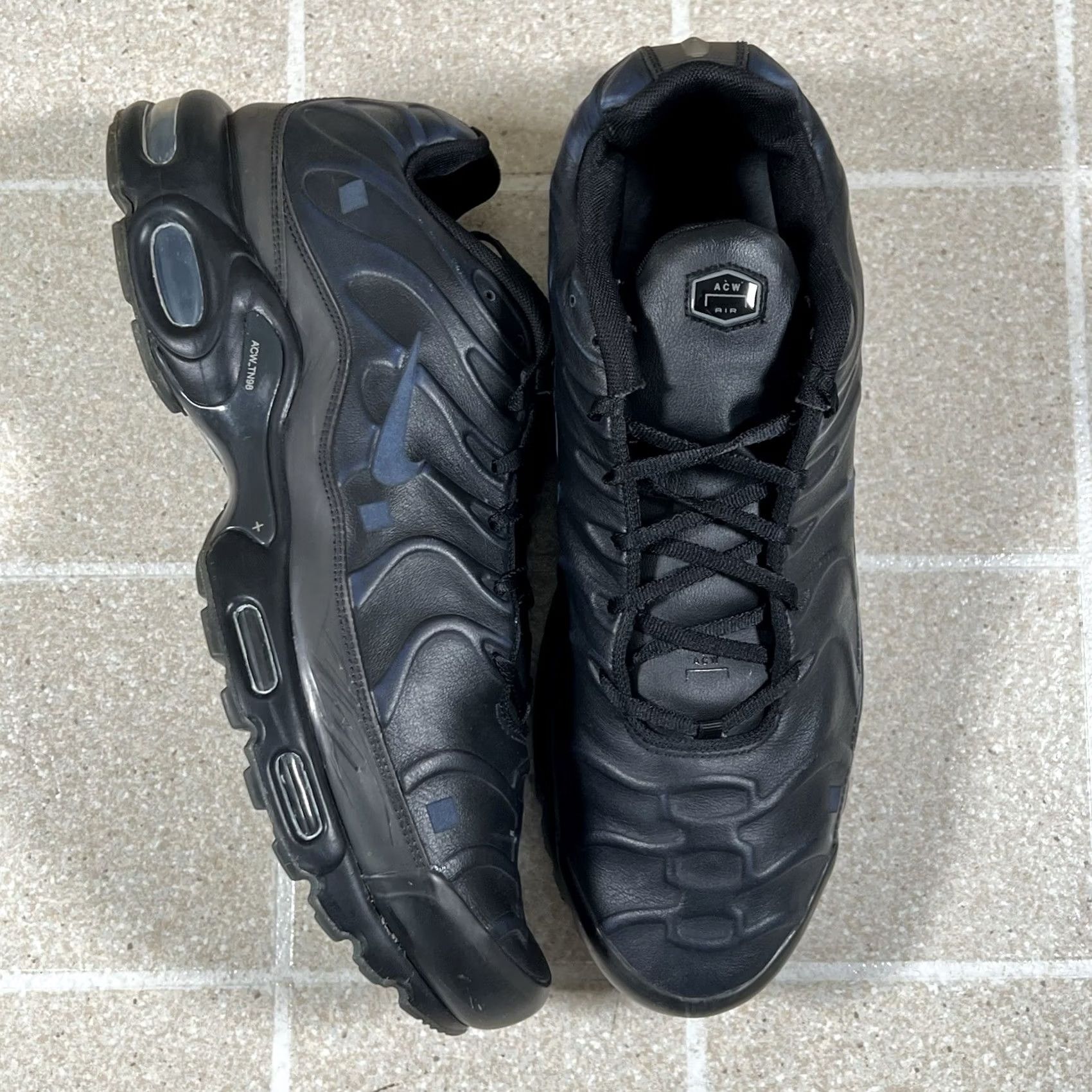 Nike Nike Air Max Plus - Mens Size 15 Black - Authentic Sneaker Size US 15 / EU 48 - 2 Thumbnail