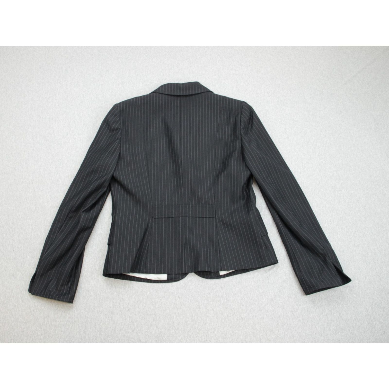 Calvin Klein Calvin Klein Blazer Womens Size 8 Black Pinstripe Lined Size M / US 6-8 / IT 42-44 - 3 Thumbnail