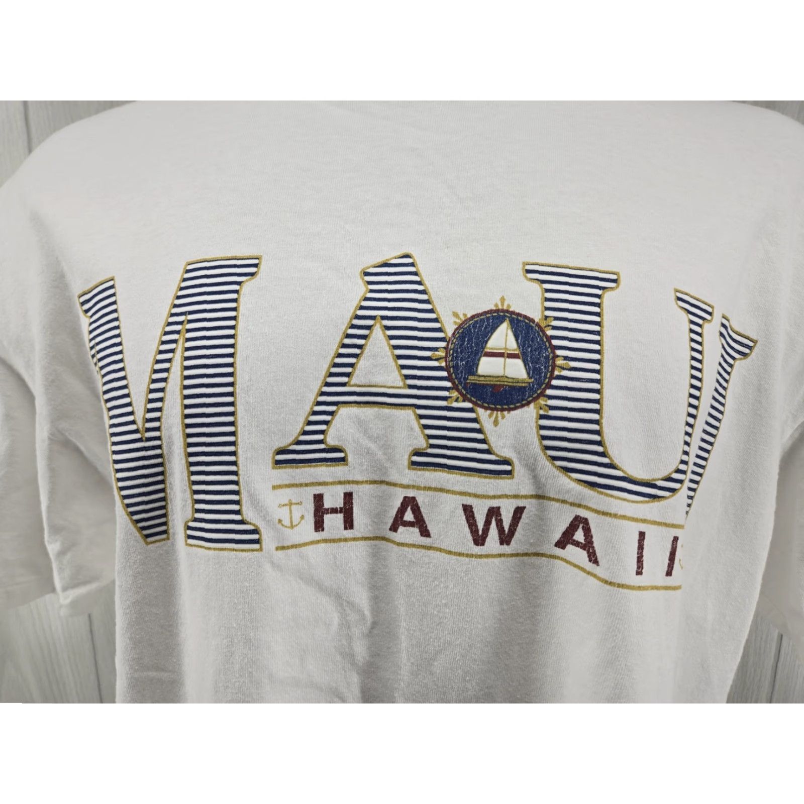 Hanes VINTAGE Maui Hawaii Men T-Shirt XL White Single Stitch Hanes Crew Neck Short Sleeve Size US XL / EU 56 / 4 - 3 Thumbnail