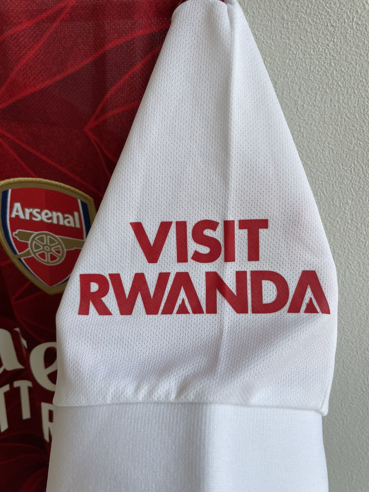 Adidas ARSENAL LONDON 2020 2021 HOME FOOTBALL SHIRT SOCCER JERSEY Size US M / EU 48-50 / 2 - 4 Thumbnail