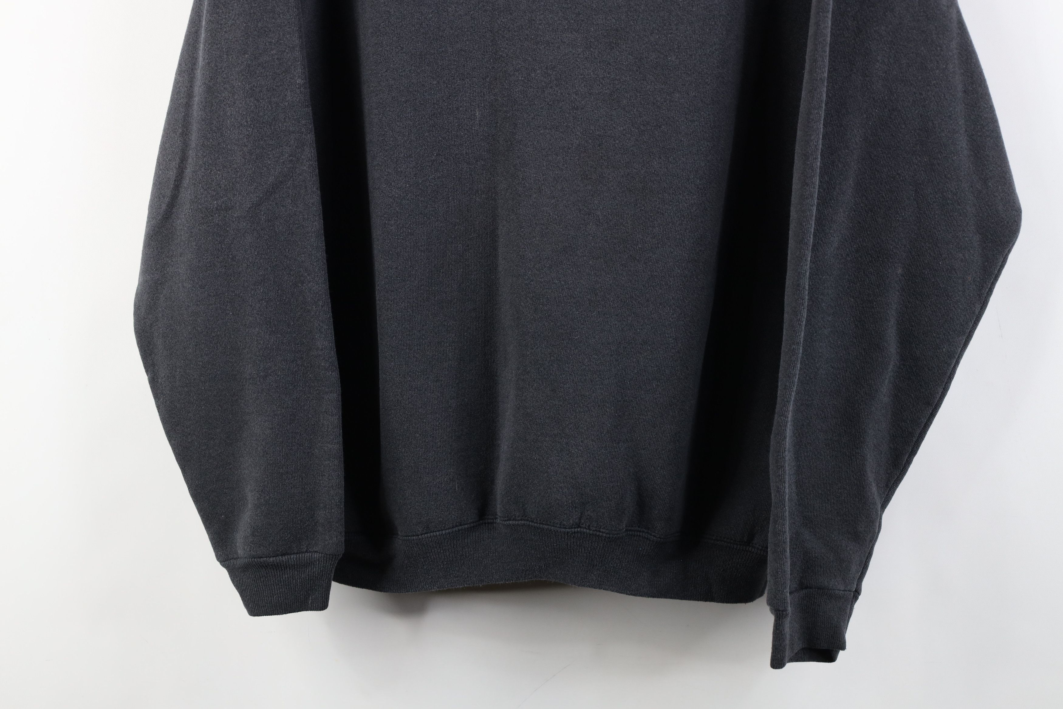 Vintage Vintage 90s Streetwear Faded Blank Crewneck Sweatshirt Black Size L / US 10 / IT 46 - 3 Thumbnail