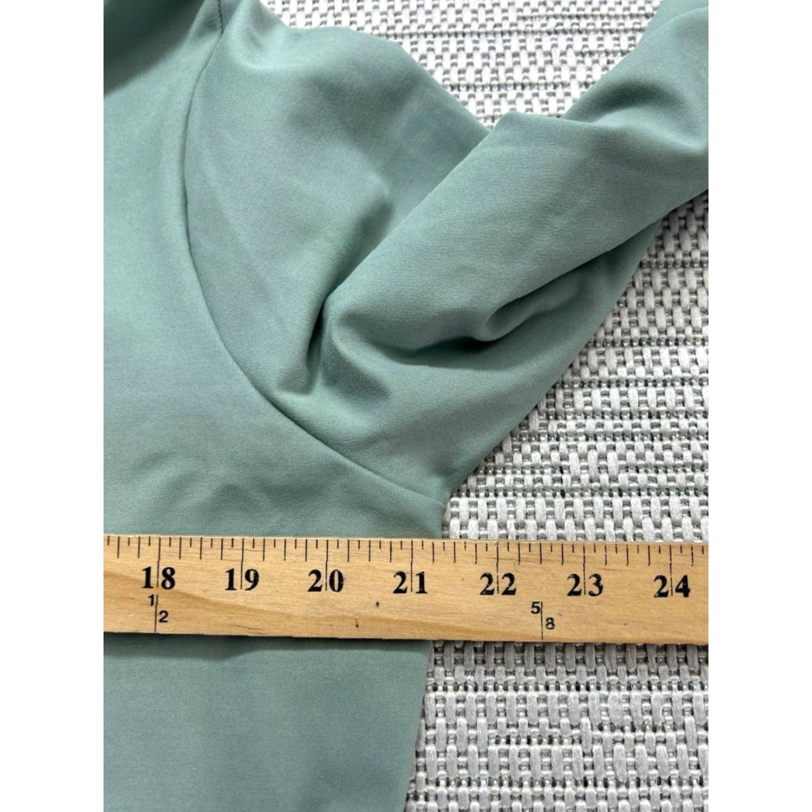 Under Armour Under Armour Sweatshirt Womens XL Green Half Zip Mock Neck Pullover Athletic Fleece Logo Gym & Training Womens Size XL / US 12-14 / IT 48-50 - 7 Thumbnail