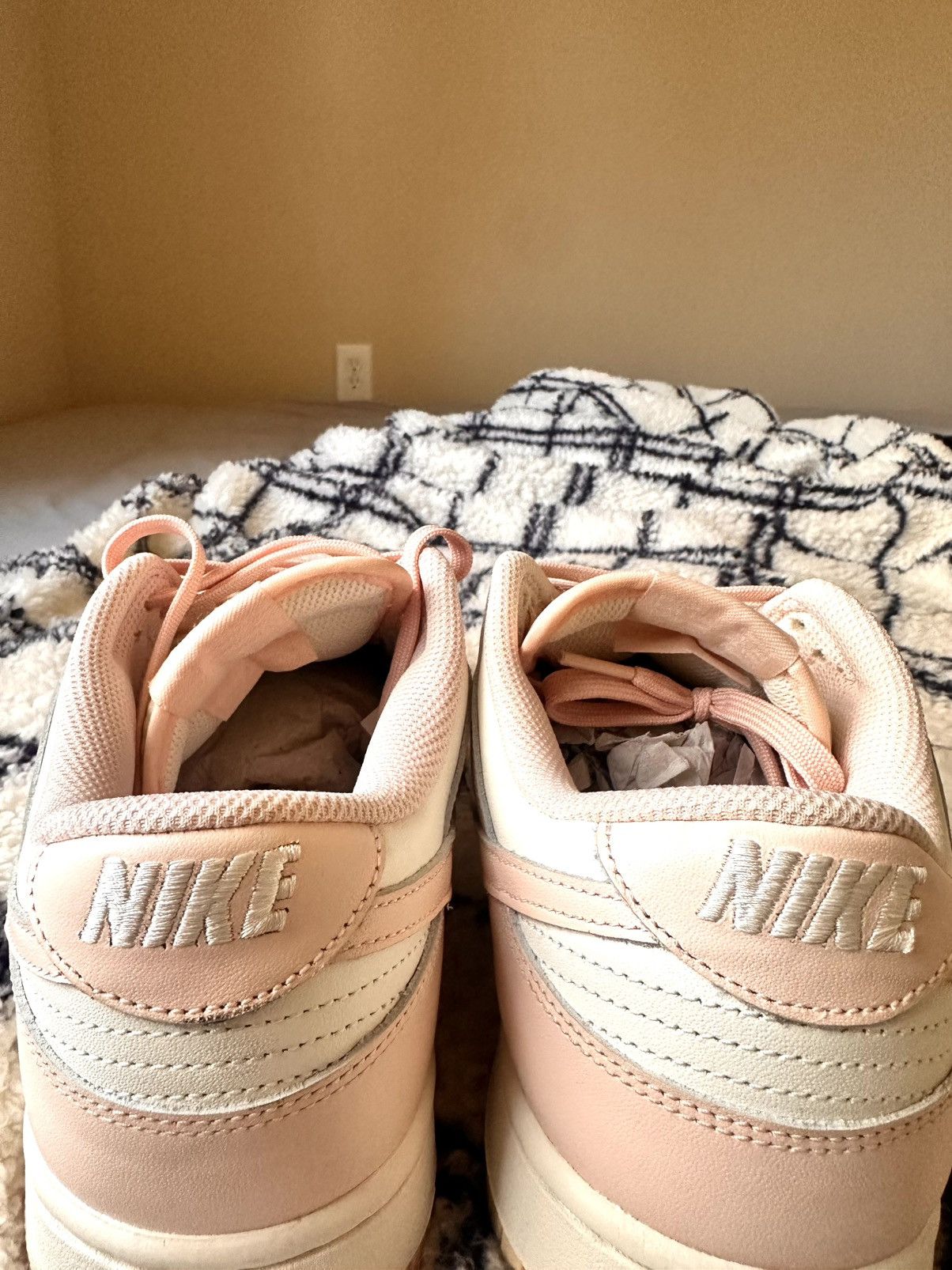 Nike Nike Dunk Low Orange Pearl Size US 10.5 / IT 40.5 - 4 Thumbnail