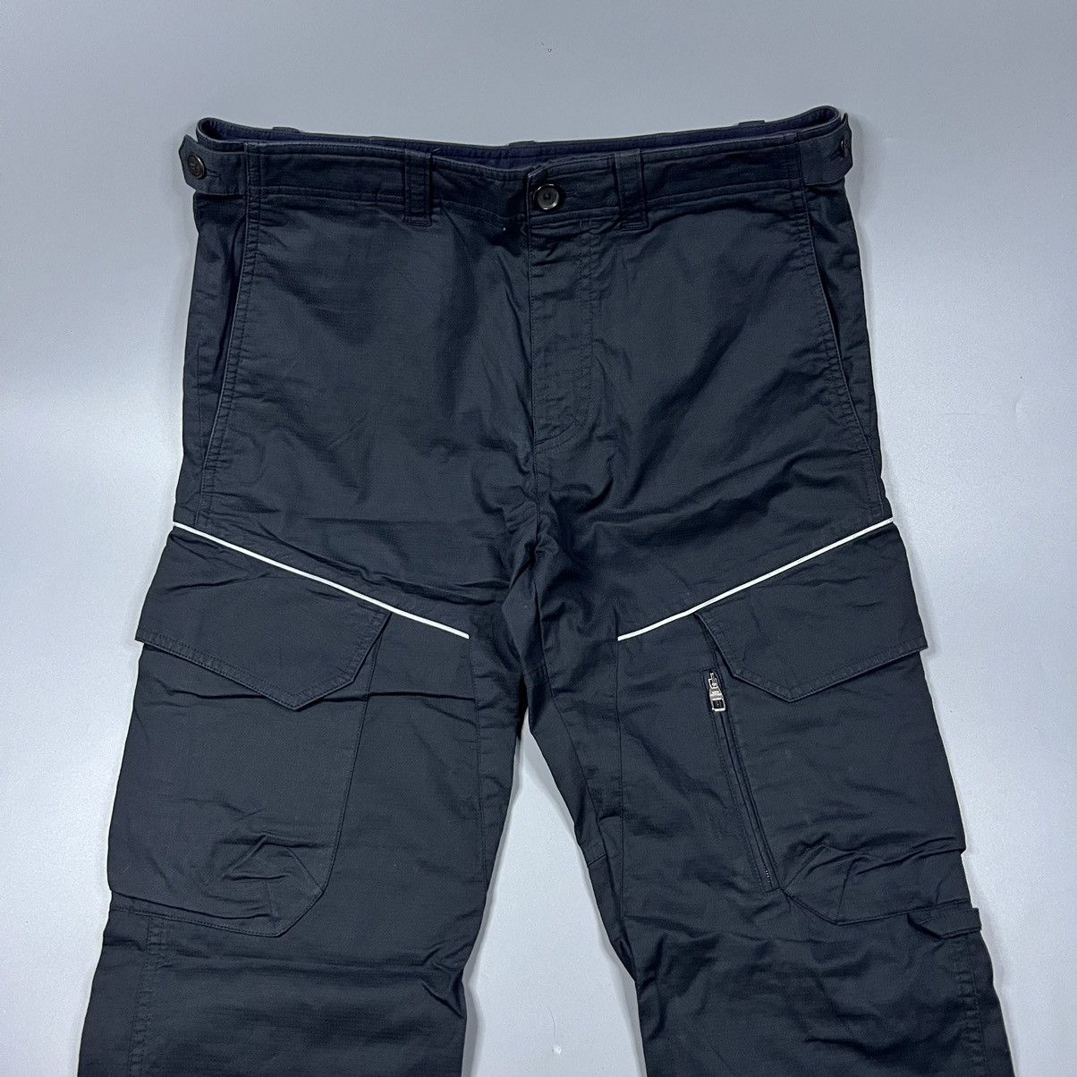 Louis Vuitton Louis Vuitton Virgil Abloh SS19 Black Cargo Pants Reflective Size US 31 - 2 Thumbnail