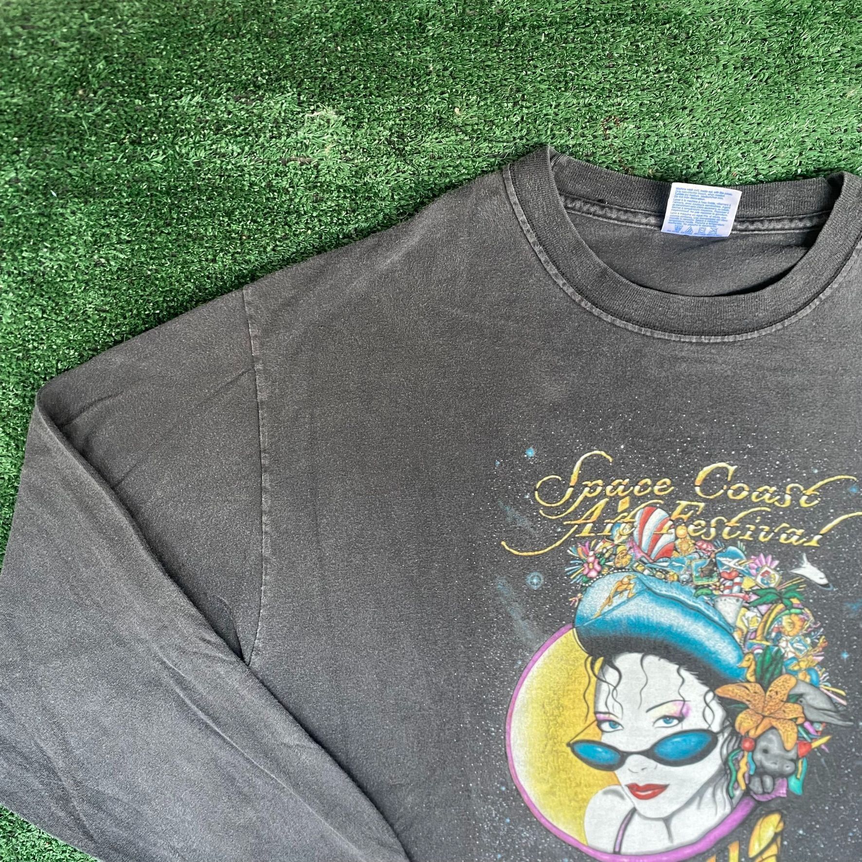 Hanes Vintage Y2K Art Festival 2000 T-Shirt Sun Faded Long Sleeve Size US L / EU 52-54 / 3 - 5 Thumbnail