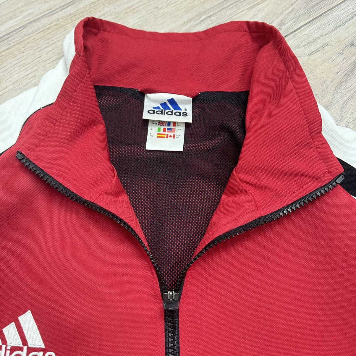 Adidas Vintage Y2K Adidas Sports 3 Stripes Track Jacket Red/Black Size US L / EU 52-54 / 3 - 7 Thumbnail