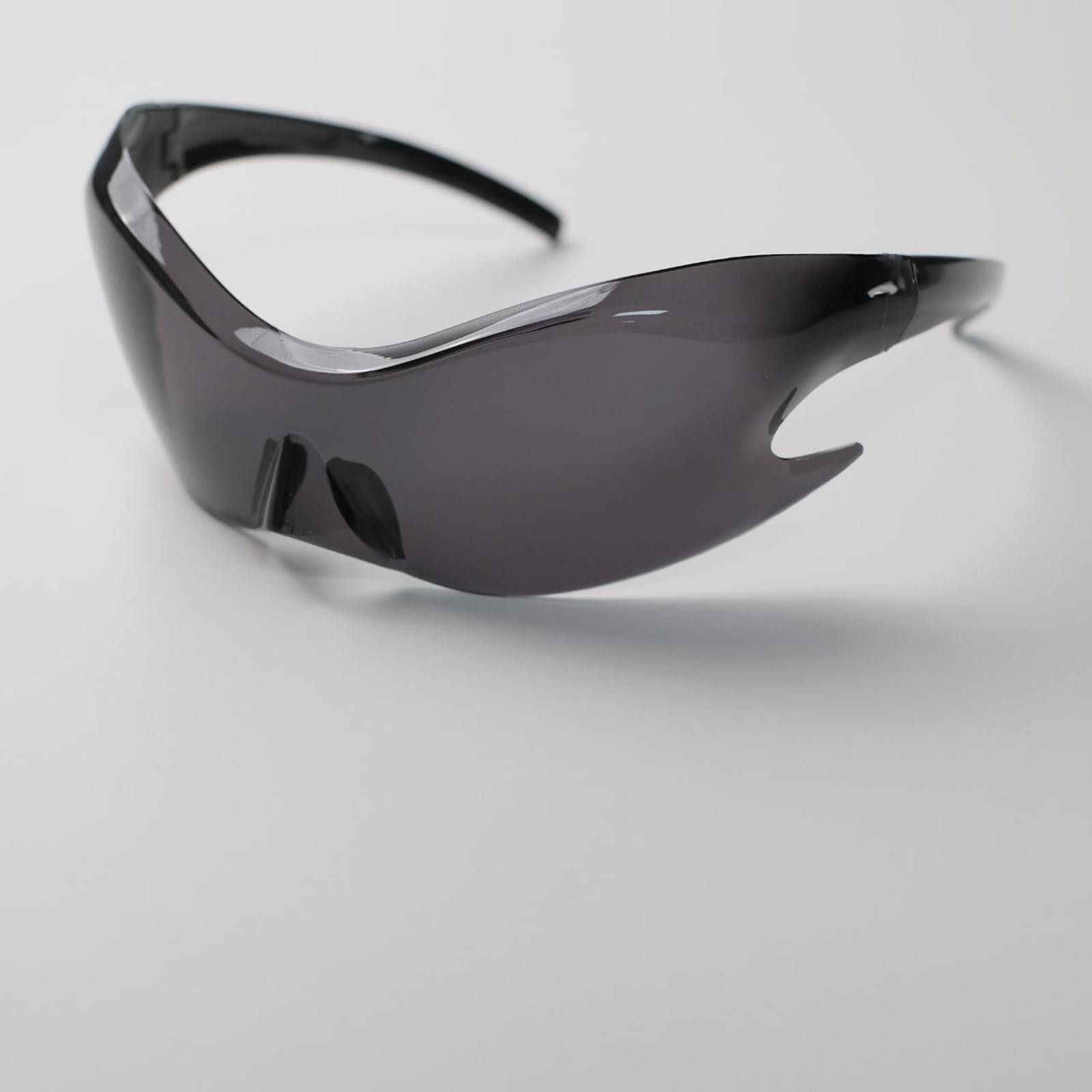 Japanese Brand Y2k Vtg Avant Garde Futuristic Black Sunglasses Unisex OS Size ONE SIZE - 5 Thumbnail