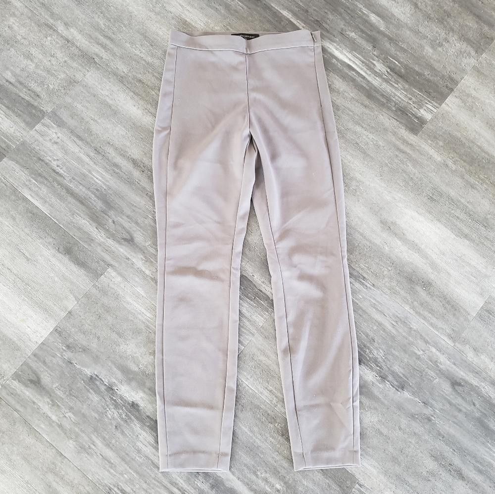 Banana Republic Grey Banana Republic Devin Dress Pant Size 24" / US 00 / IT 34 - 1 Thumbnail