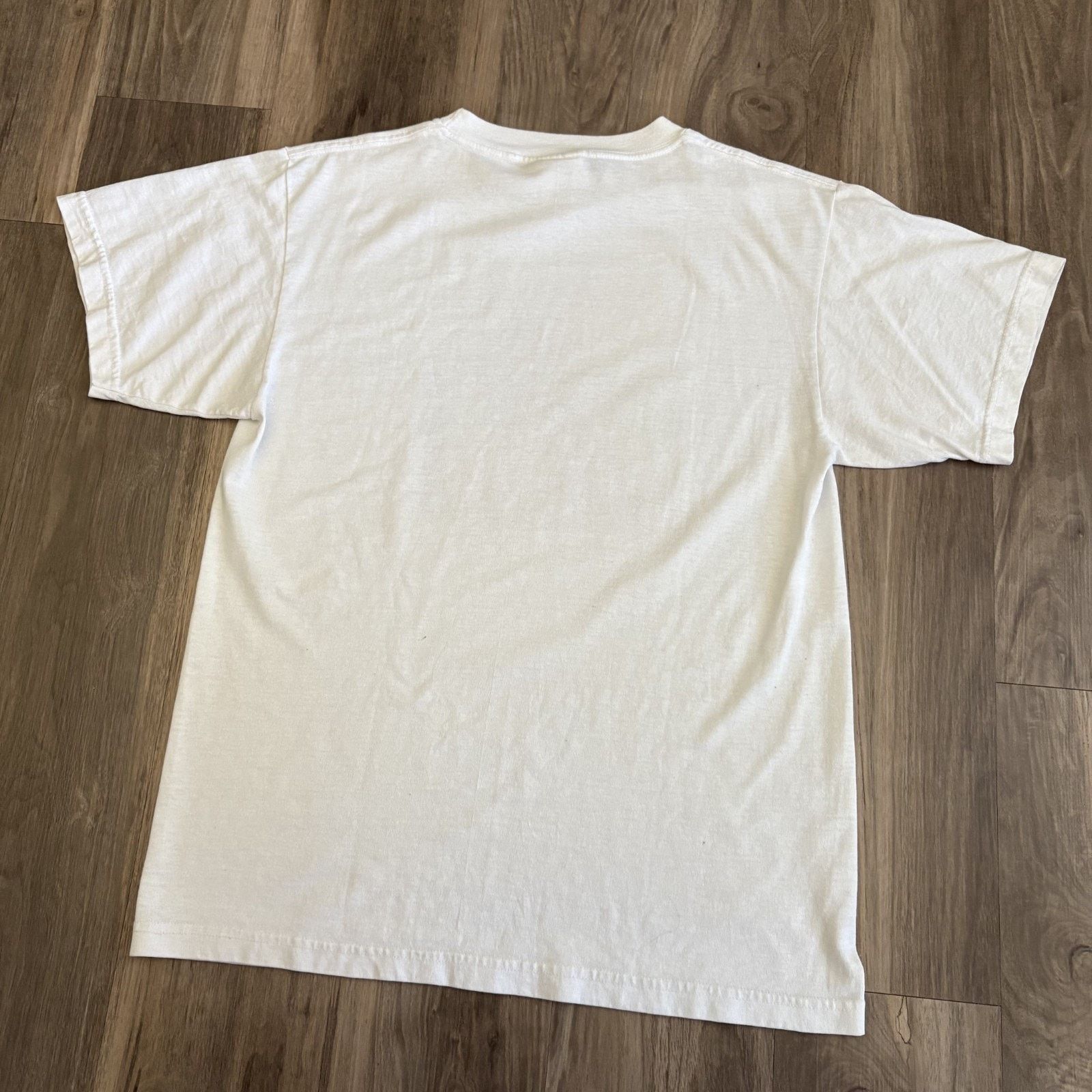 Vintage Vintage Random Baby Photo Portrait Art T-Shirt Men's Size M Size US M / EU 48-50 / 2 - 8 Thumbnail