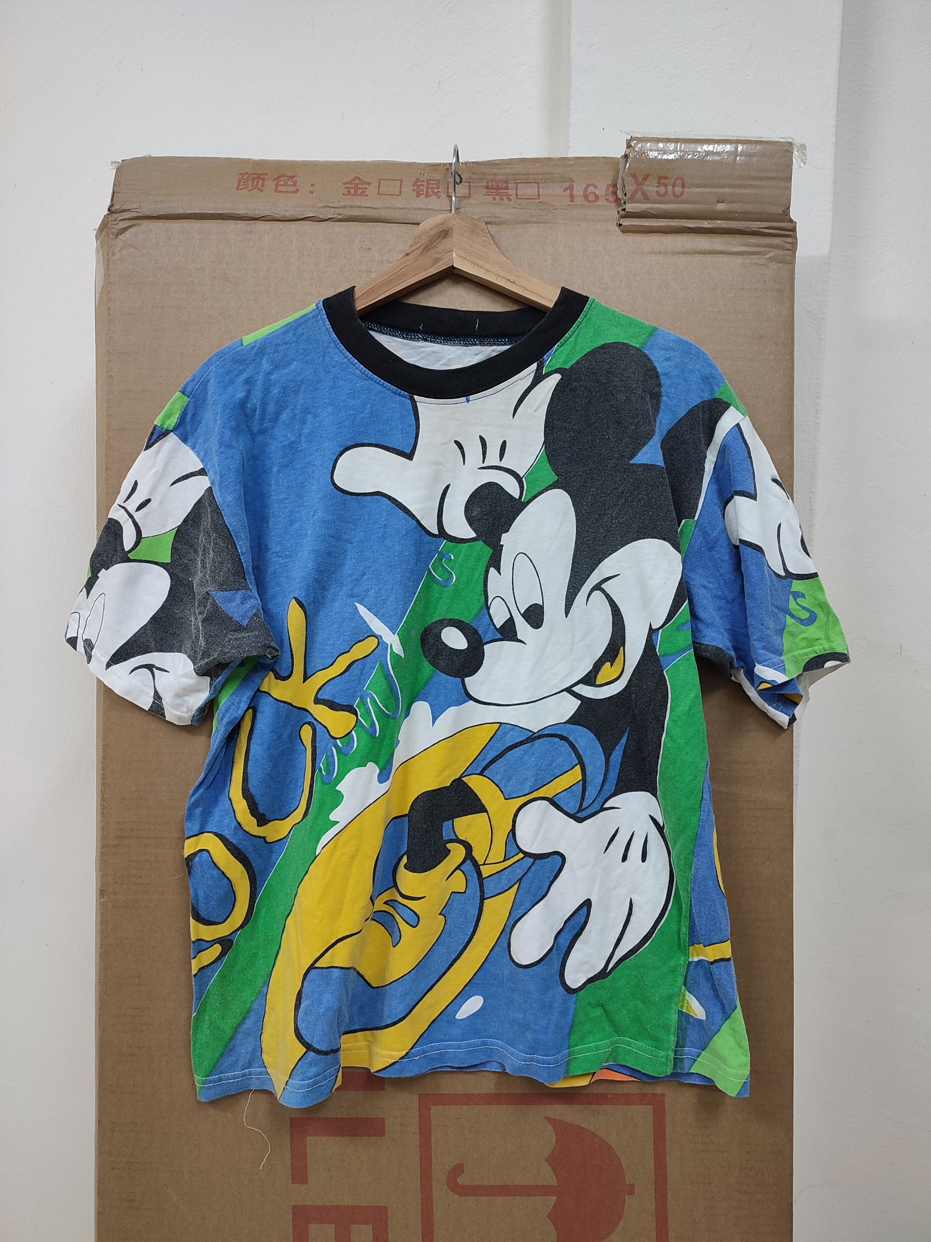 Disney 💥90s💥 MICKEY MOUSE SURFING VINTAGE TEES Size US L / EU 52-54 / 3 - 1 Thumbnail