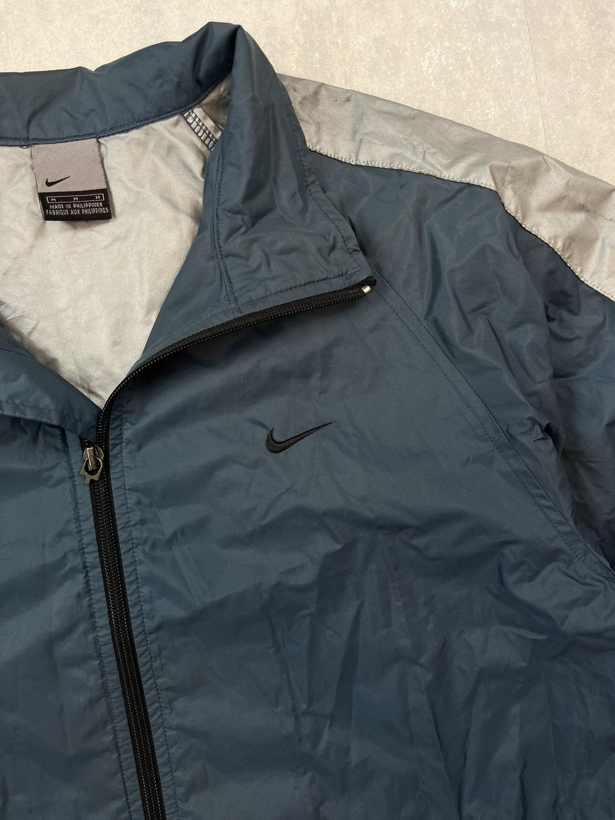 Nike × Vintage 90s Nike Swoosh Vintage Y2K Oversized Nylon Retro Jacket Size US M / EU 48-50 / 2 - 2 Thumbnail