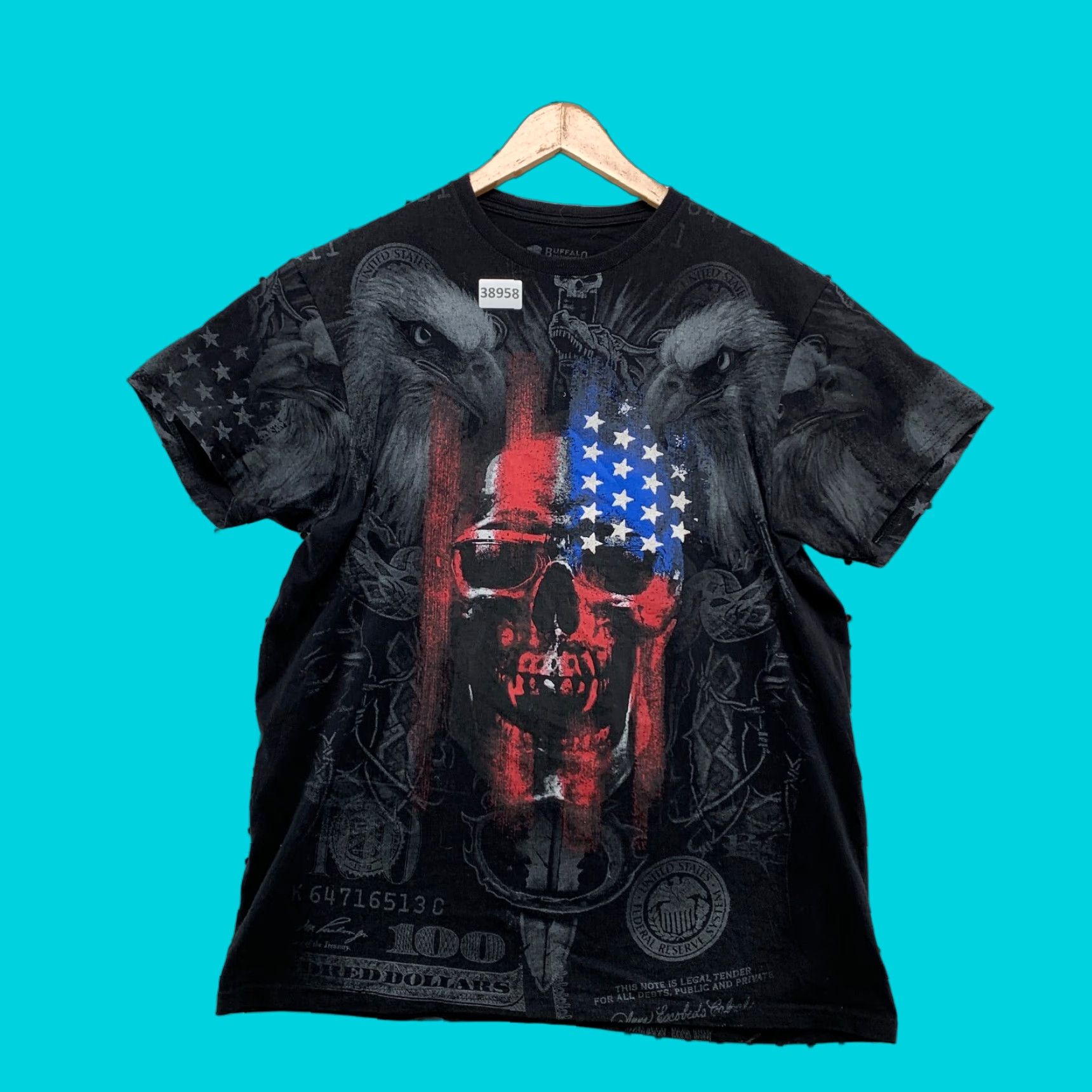Vintage VINTAGE Y2K Buffalo Outdoors Graphic Print T-Shirt Men's L Black Skull USA Theme Size US L / EU 52-54 / 3 - 1 Thumbnail
