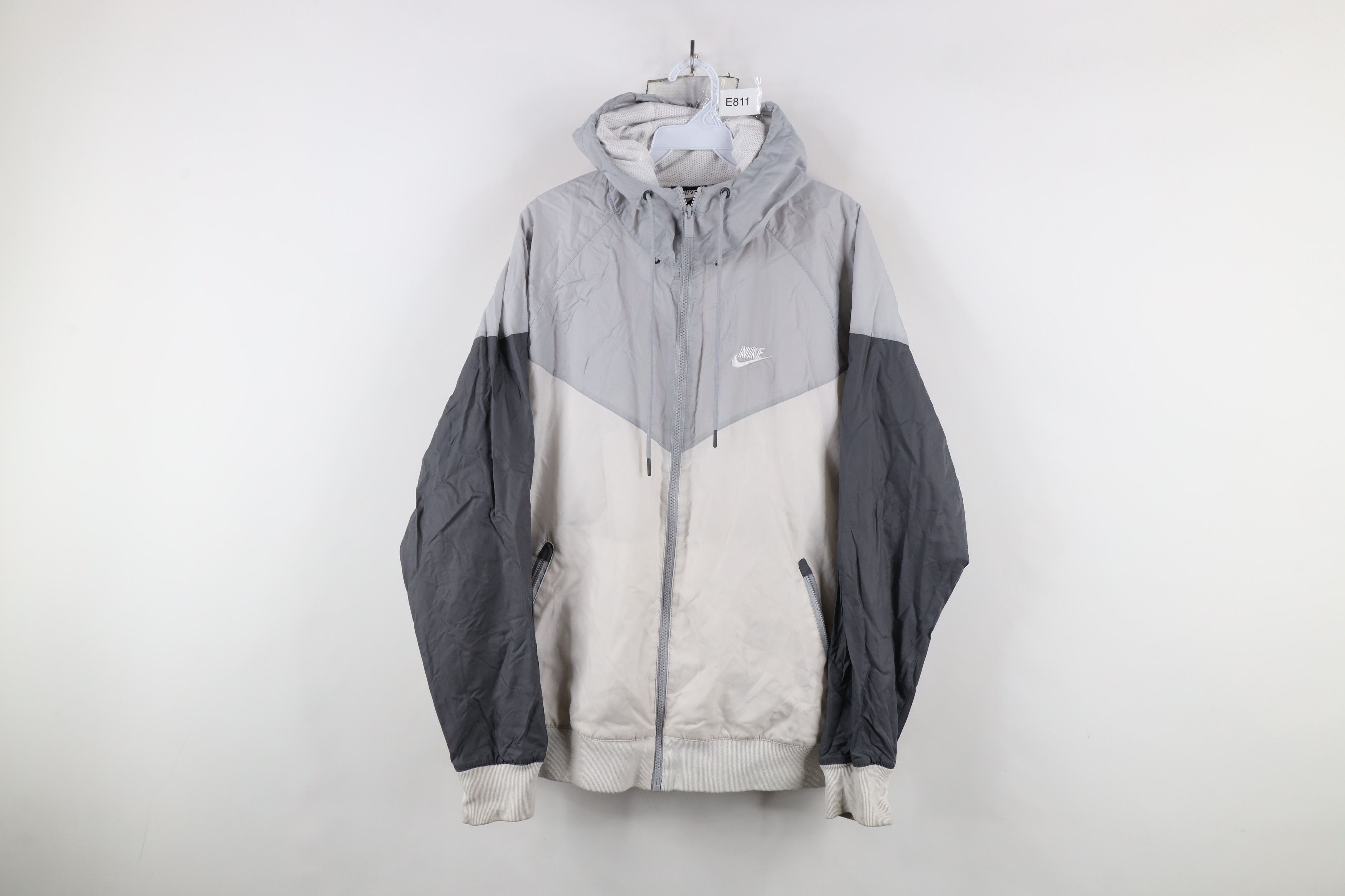 Nike × Vintage Nike Sportswear Lined Hooded Windrunner Jacket Windbreaker Size US L / EU 52-54 / 3 - 1 Thumbnail