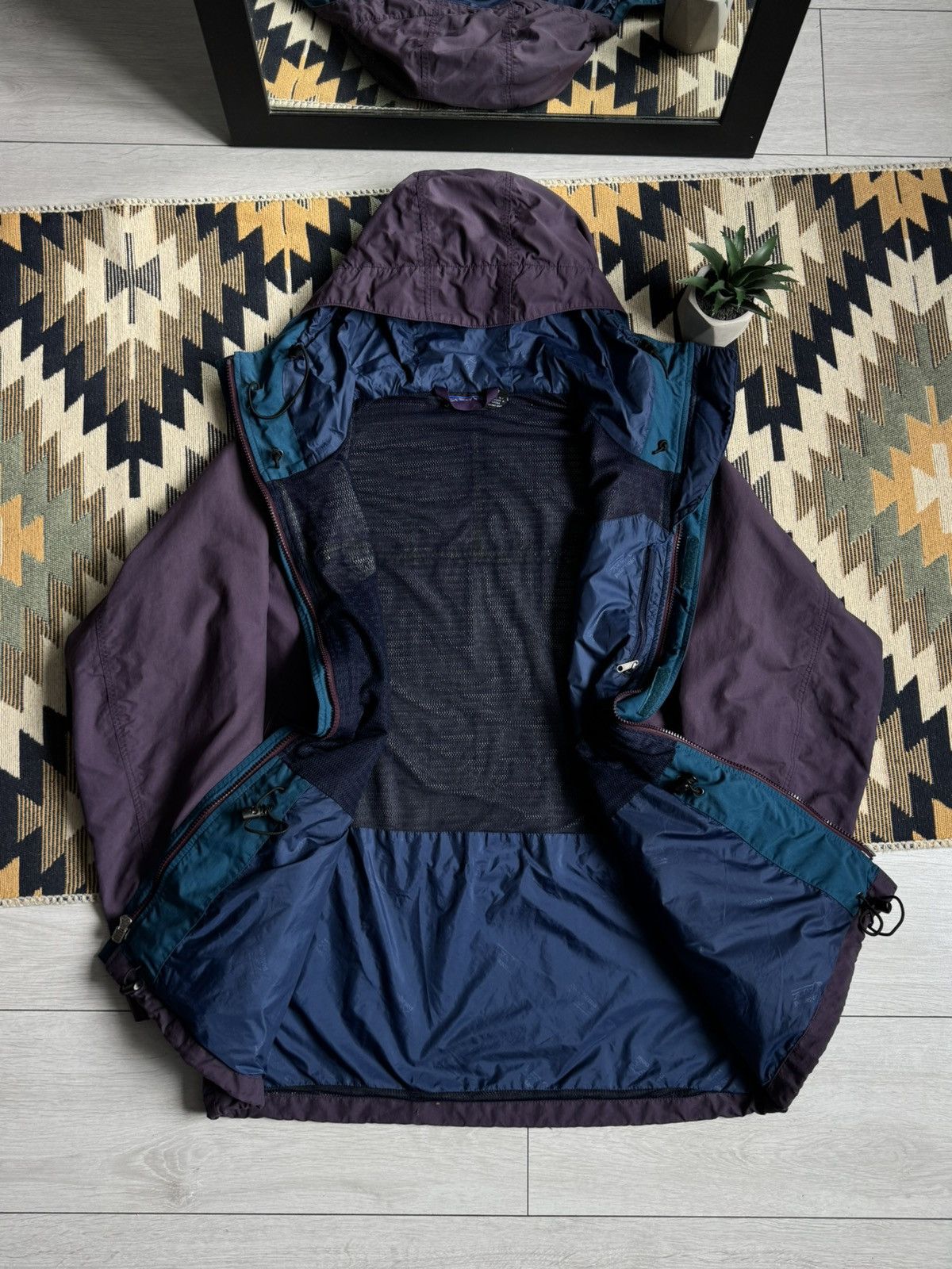 Patagonia Vintage Patagonia Windbreaker Parka Jacket Size US M / EU 48-50 / 2 - 12 Thumbnail