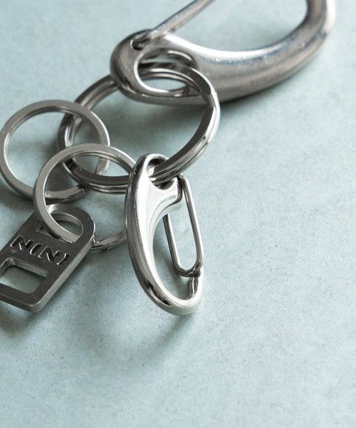 Number (N)ine NUMBER NINE PLATE HOLE LOGO KEYCHAIN CARABINER Size ONE SIZE - 3 Thumbnail