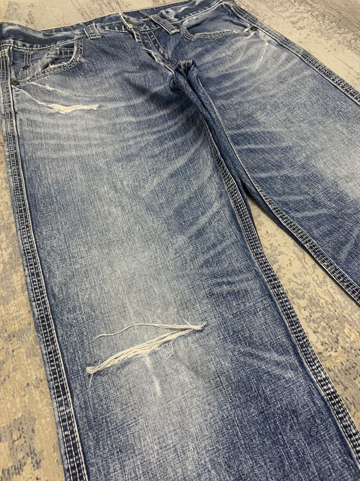 Levi's Vintage Levis 503 Buckle Back Distressed Denim Jeans 33x32 Size US 33 - 6 Thumbnail
