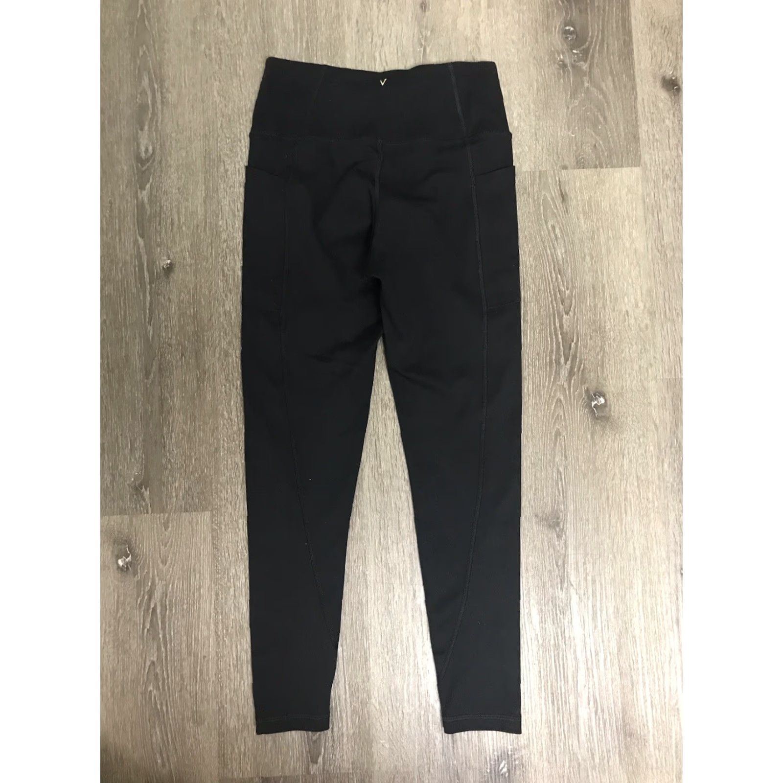 Victoria's Secret Victoria's Secret Leggings Women's Size 4 Black Ankle Pockets Stretch Solid Logo Activewear Slim Size 27" / US 4 / IT 40 - 3 Thumbnail