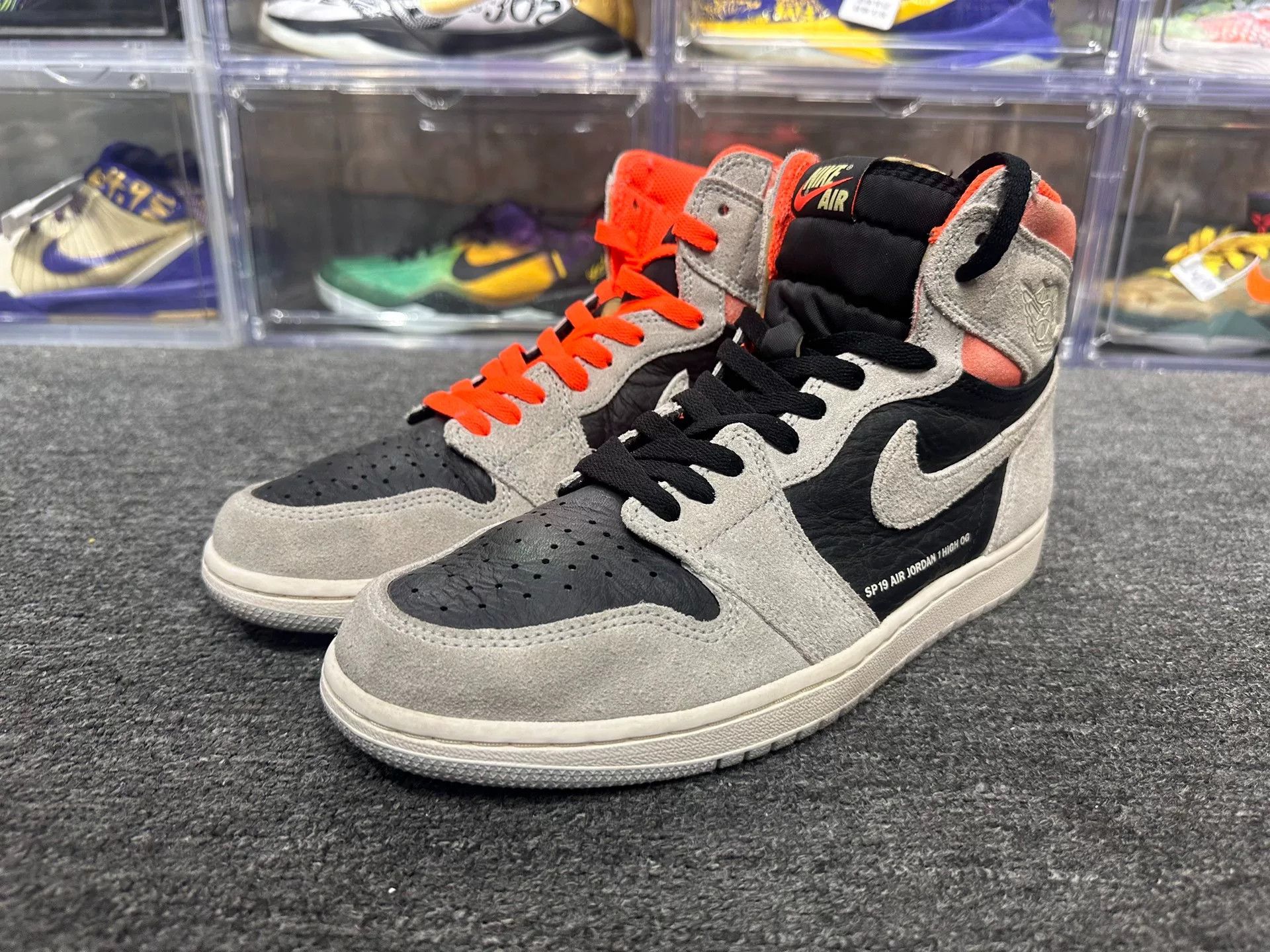 Nike Nike Suede Orange Lowtop Sneakers 10.5 Men Size US 10.5 / EU 43-44 - 1 Thumbnail