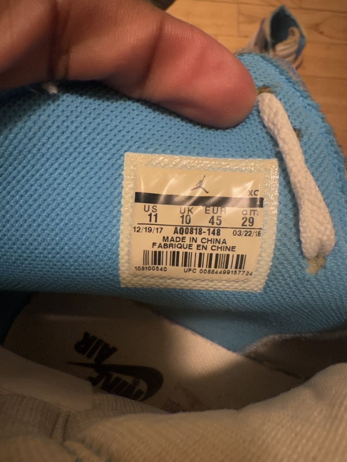 Nike Off white 1 Jordan UNC Size US 11 / EU 44 - 12 Thumbnail