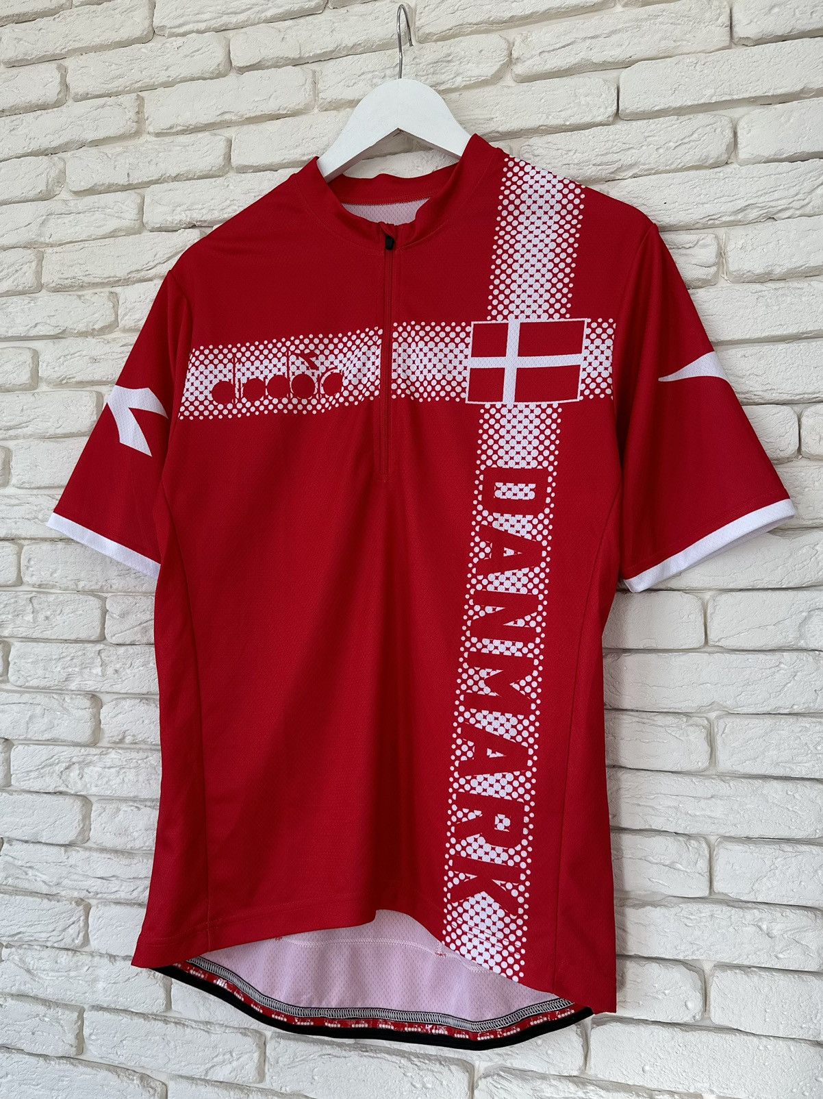Diadora Denmark National Cycling Team Diadora Shirt Jersey Size XL Size US XL / EU 56 / 4 - 3 Thumbnail