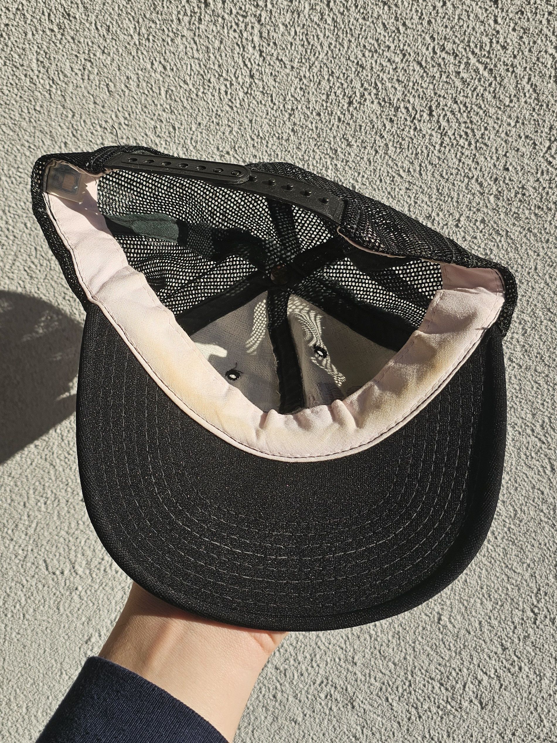 Sports Specialties LA Raiders Sports Specialities Trucker Hat Size ONE SIZE - 4 Thumbnail