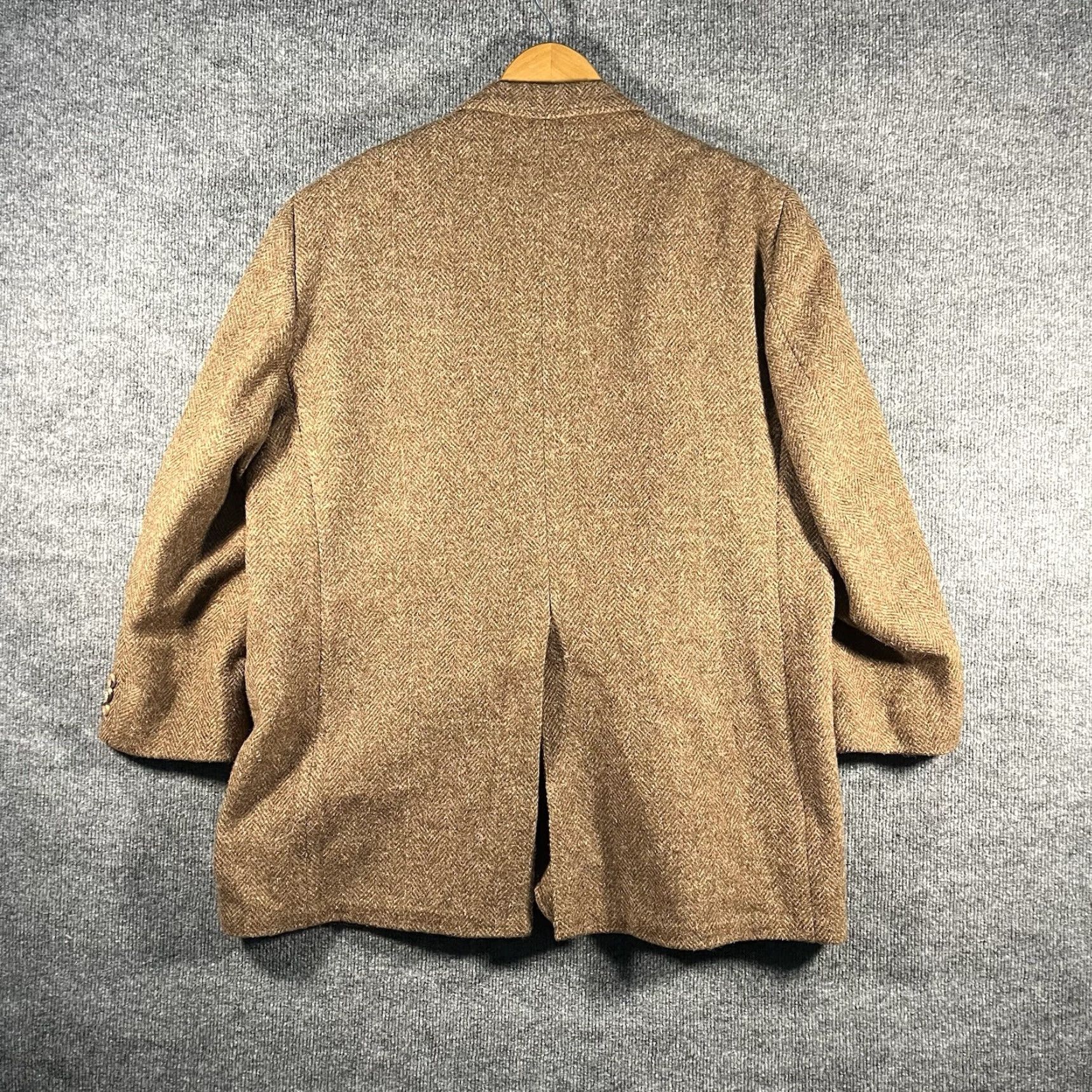 Vintage VINTAGE Woolrich Harris Tweed Sport Coat Blazer Wool Mens Large Brown Herringbone Woolrich Brand Tweed Blazer Mens- L Business Casual Size 42R - 4 Thumbnail