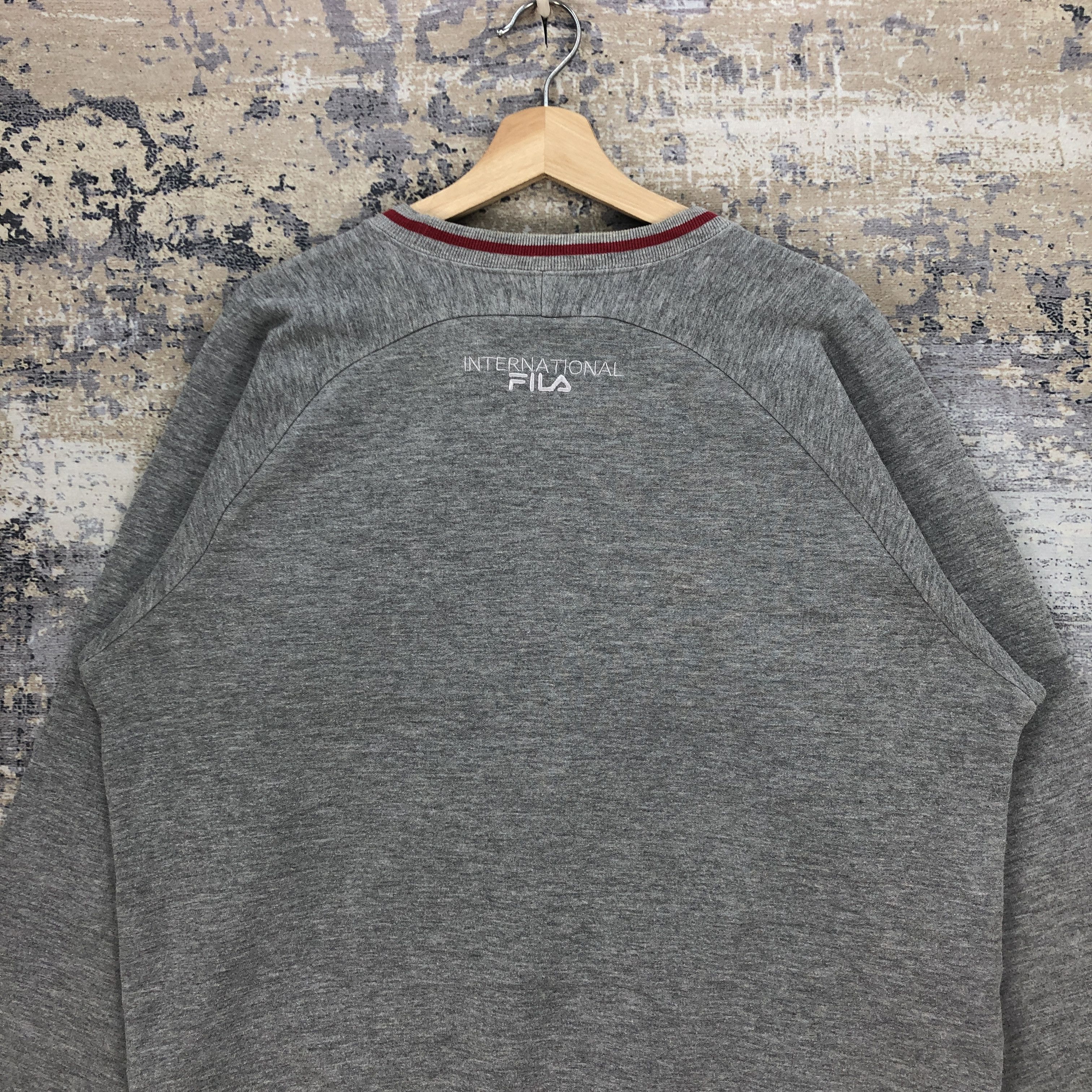 Fila Vintage Y2K Fila Grey Sweater Fila Skate Surfing Sweatshirt Size US L / EU 52-54 / 3 - 4 Thumbnail