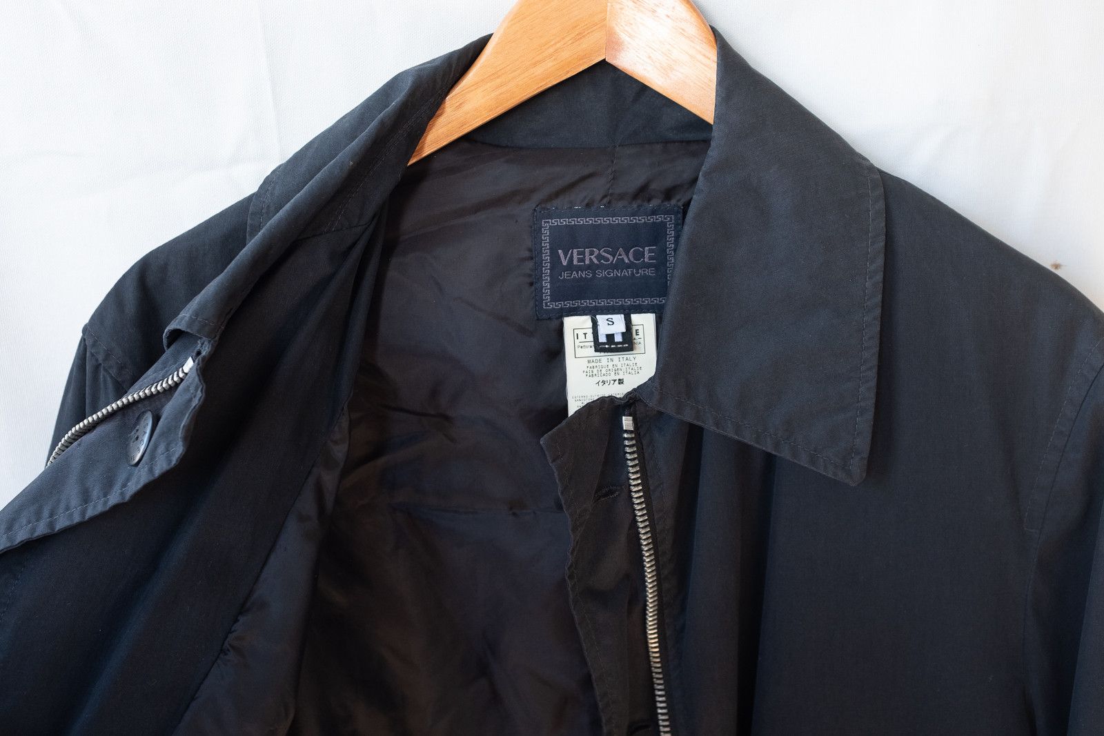 Versace Vintage Versace Jeans Zip Jacket S Size US S / EU 44-46 / 1 - 3 Thumbnail