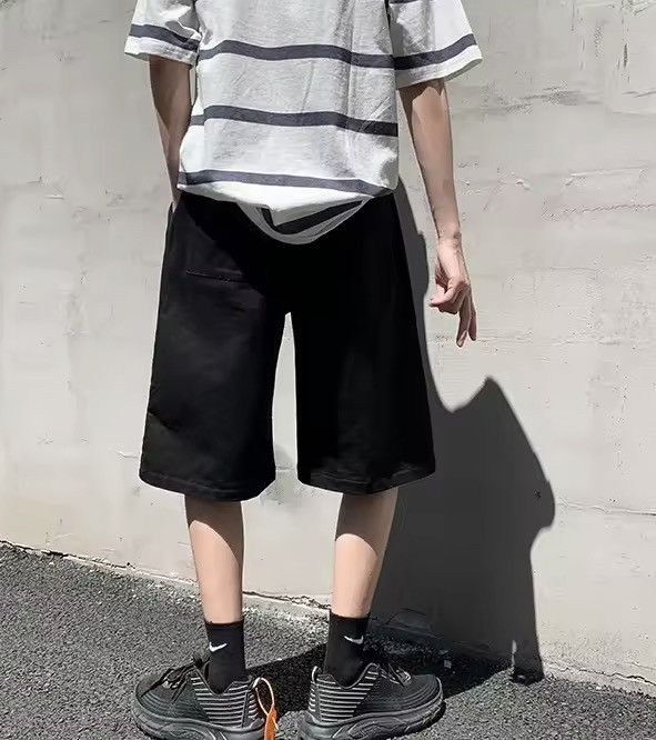 Japanese Brand Relaxed Fit Shorts Asian Style Size US 27 - 1 Thumbnail