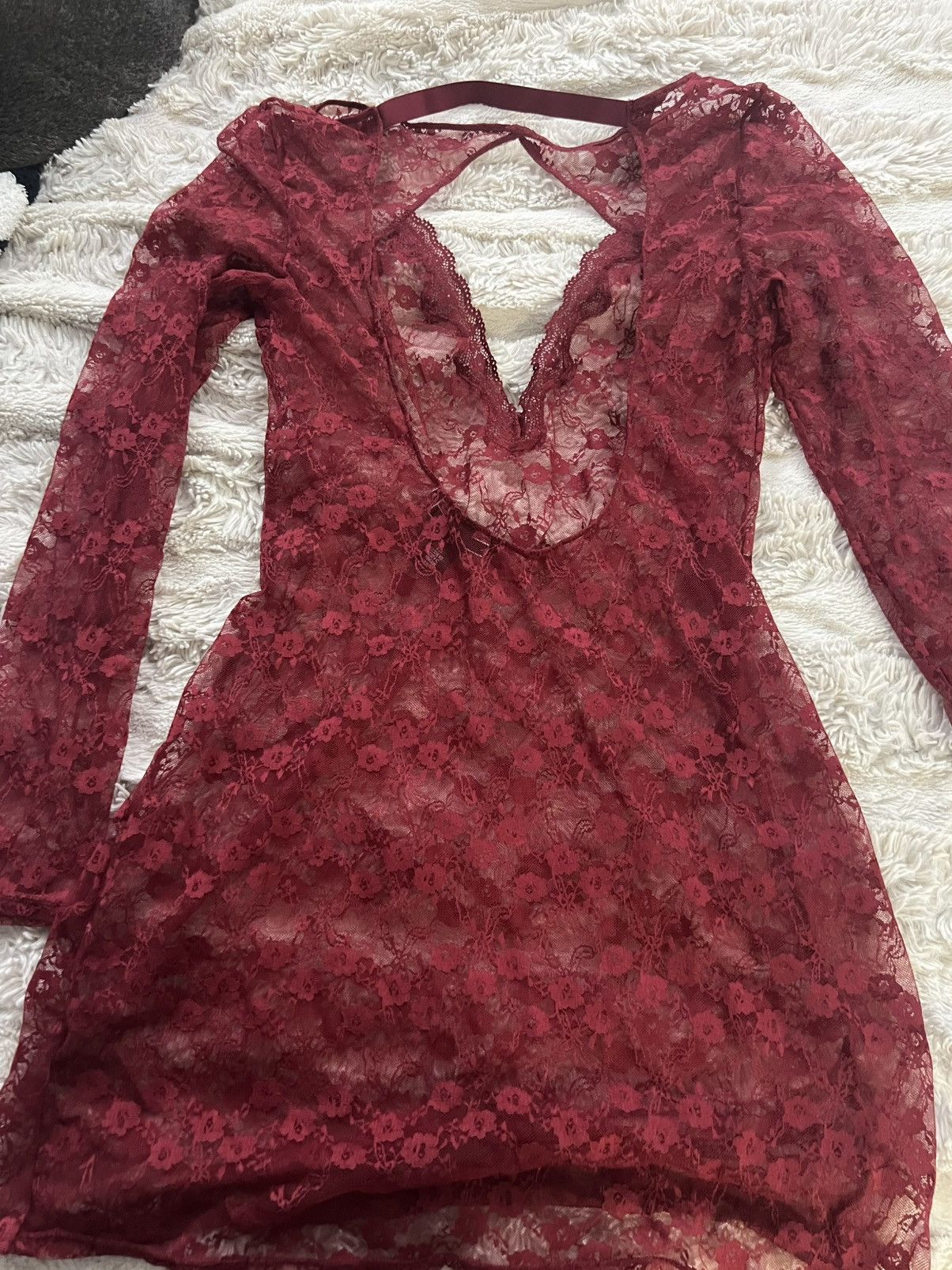 Victoria's Secret Victoria’s Secret Red Floral Sheer Dress Size M / US 6-8 / IT 42-44 - 3 Thumbnail