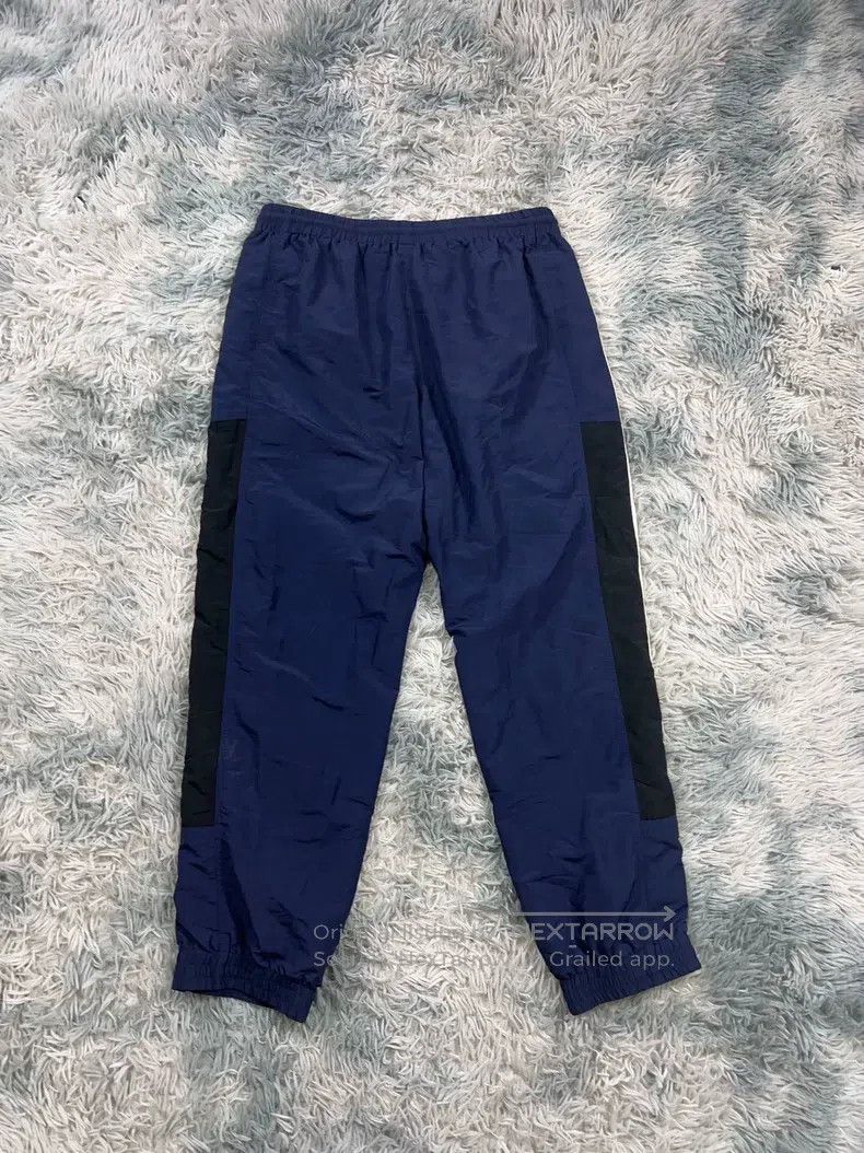 Balenciaga Balenciaga size L Casual Pants, Size L Size US 27 - 2 Thumbnail