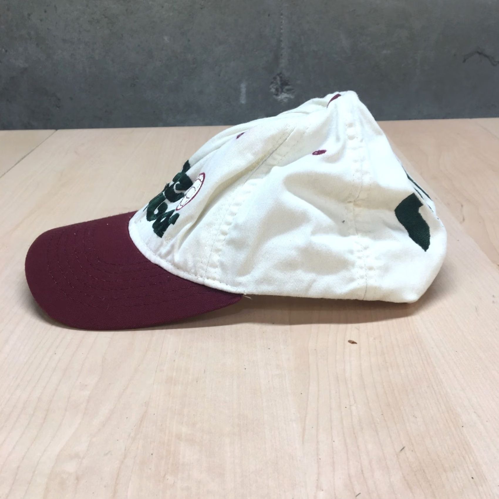Vintage VINTAGE Nashbar Spike Volleyball Hat Cap White/Maroon Union USA Made Men's One Size White Baseball Cap 80s Sports USA Size ONE SIZE - 4 Thumbnail