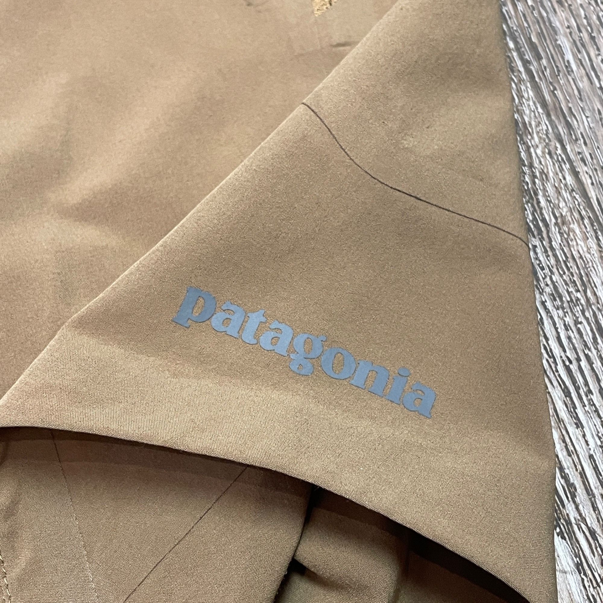 Patagonia 30” - Patagonia Worn Wear Tan Shorts Size US 30 / EU 46 - 3 Thumbnail