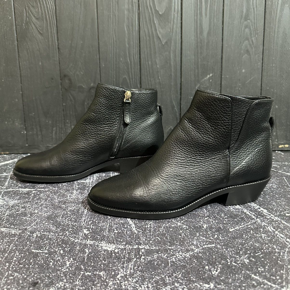 Valentino Valentino Garavani Women’s Leather Boots size 36.5 Size US 6.5 / IT 36.5 - 4 Thumbnail