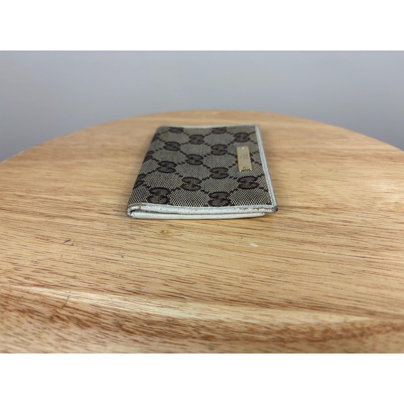 Gucci Authentic Vintage Gucci Compact Card Case Size ONE SIZE - 3 Thumbnail
