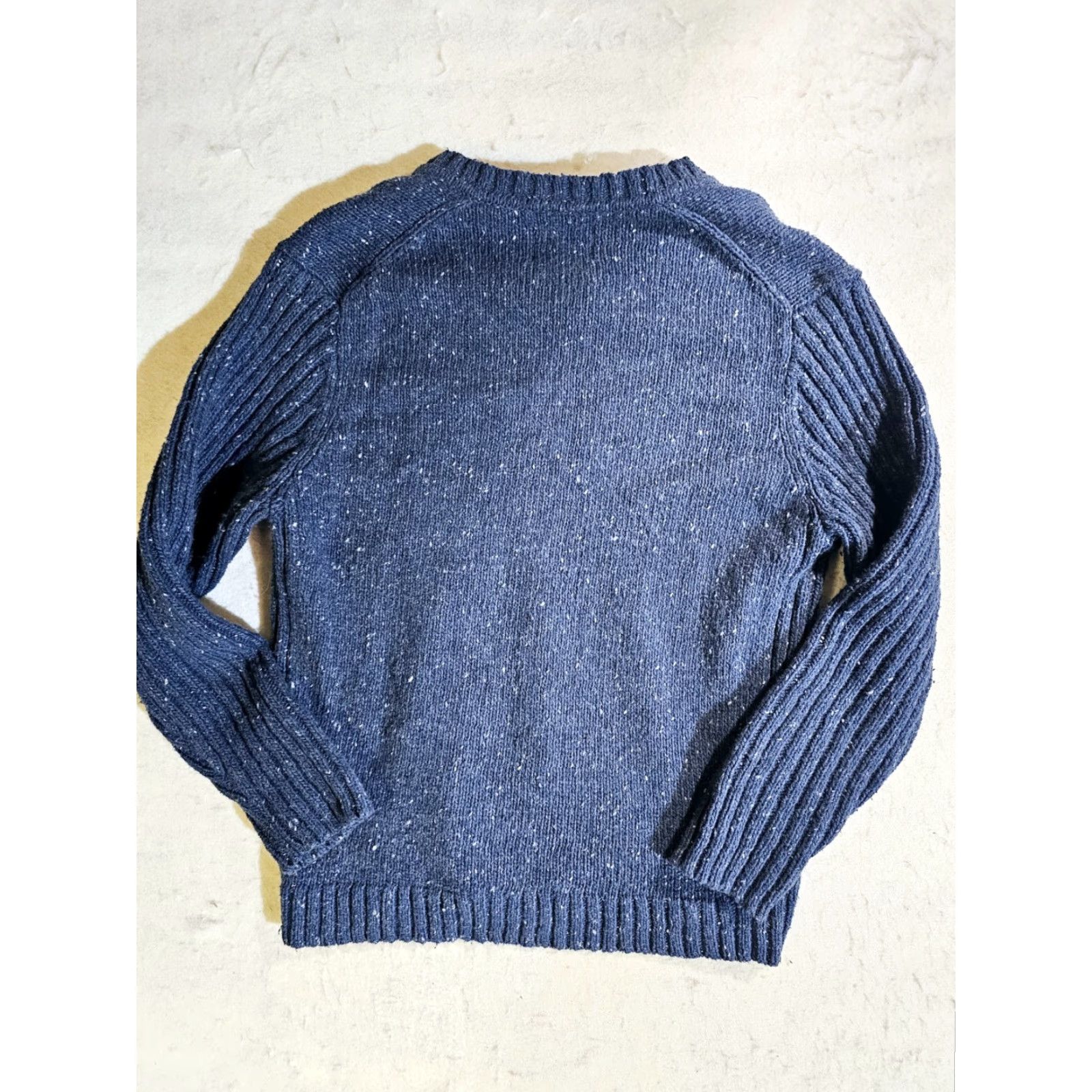 Vintage VINTAGE Woolrich Classic V-Neck Cable Knit Wool Blend Sweater Mens Large Blue Woolrich Sweater Pullover Classic Mens Size L Blue Size US L / EU 52-54 / 3 - 7 Thumbnail
