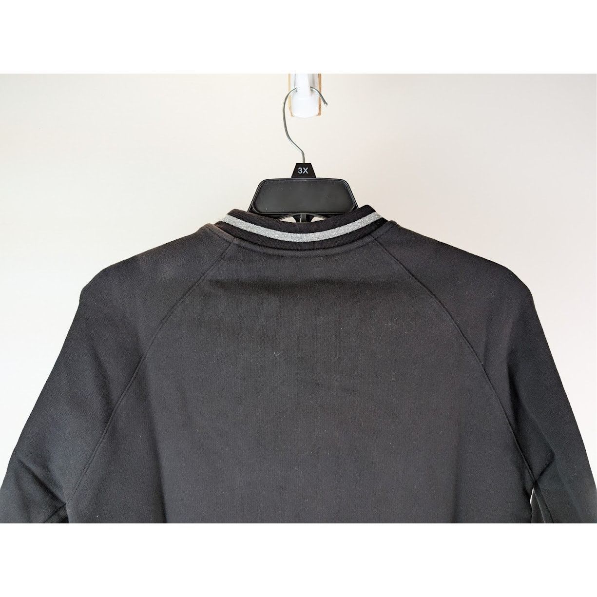 Balmain o1rshd1 Front Logo Crest Sweater in Black Size US M / EU 48-50 / 2 - 11 Thumbnail