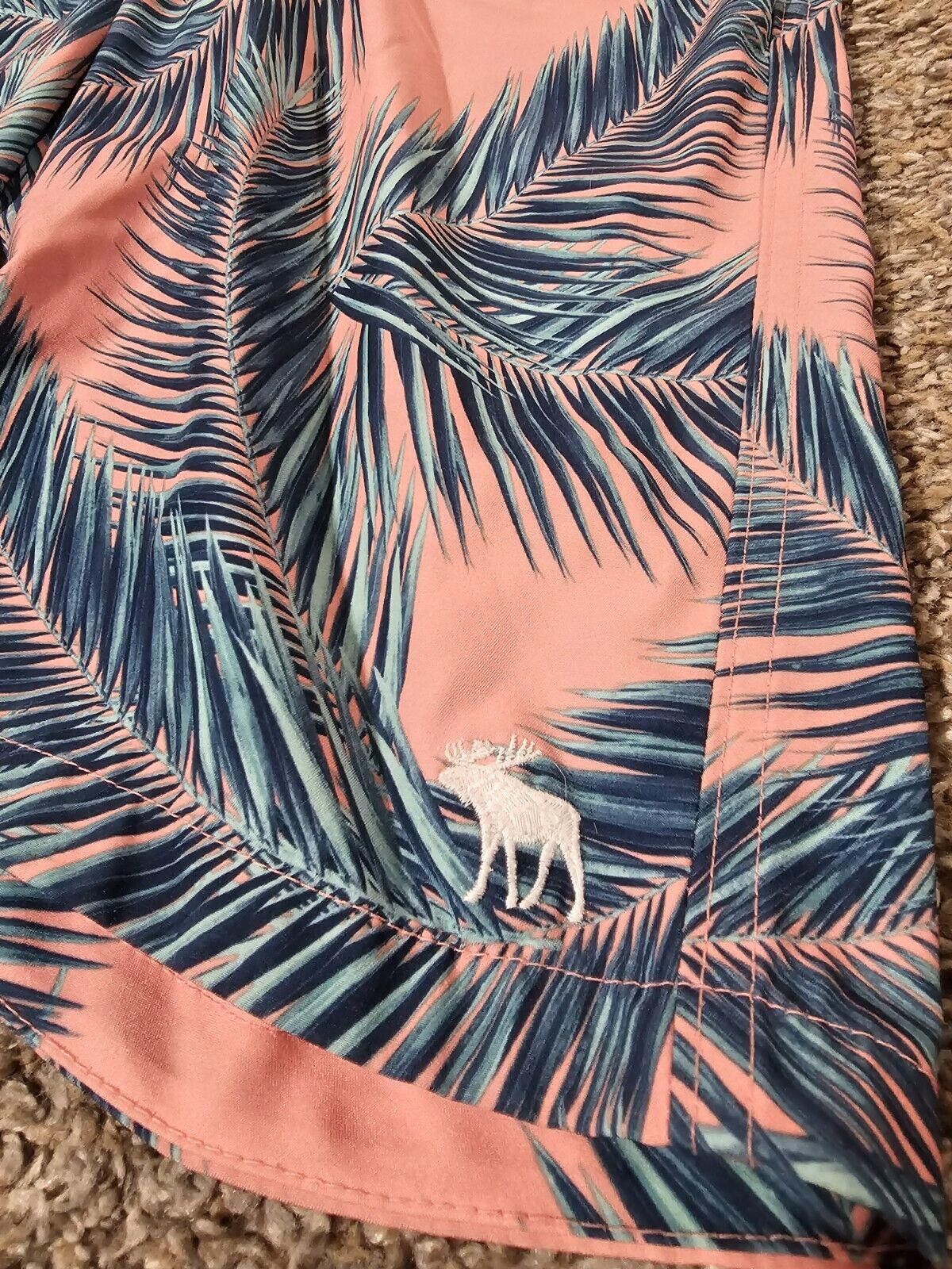 Abercrombie & Fitch ABERCROMBIE KIDS POOL TO PLAY Shorts Swim Trunks Boys 13/14 Size US 26 / EU 42 - 2 Thumbnail