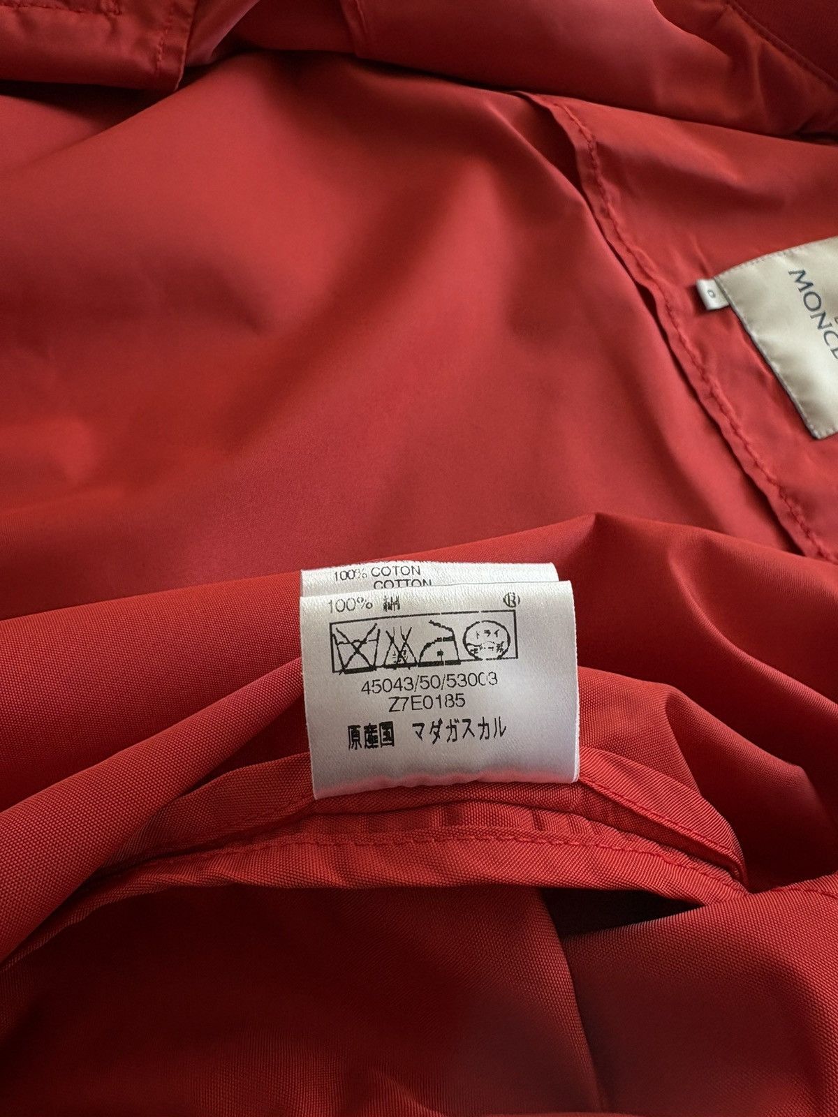 Moncler Moncler Red Nylon Varsity Bomber Jacket Snap Button Up sz 0 Size XS / US 0-2 / IT 36-38 - 20 Thumbnail