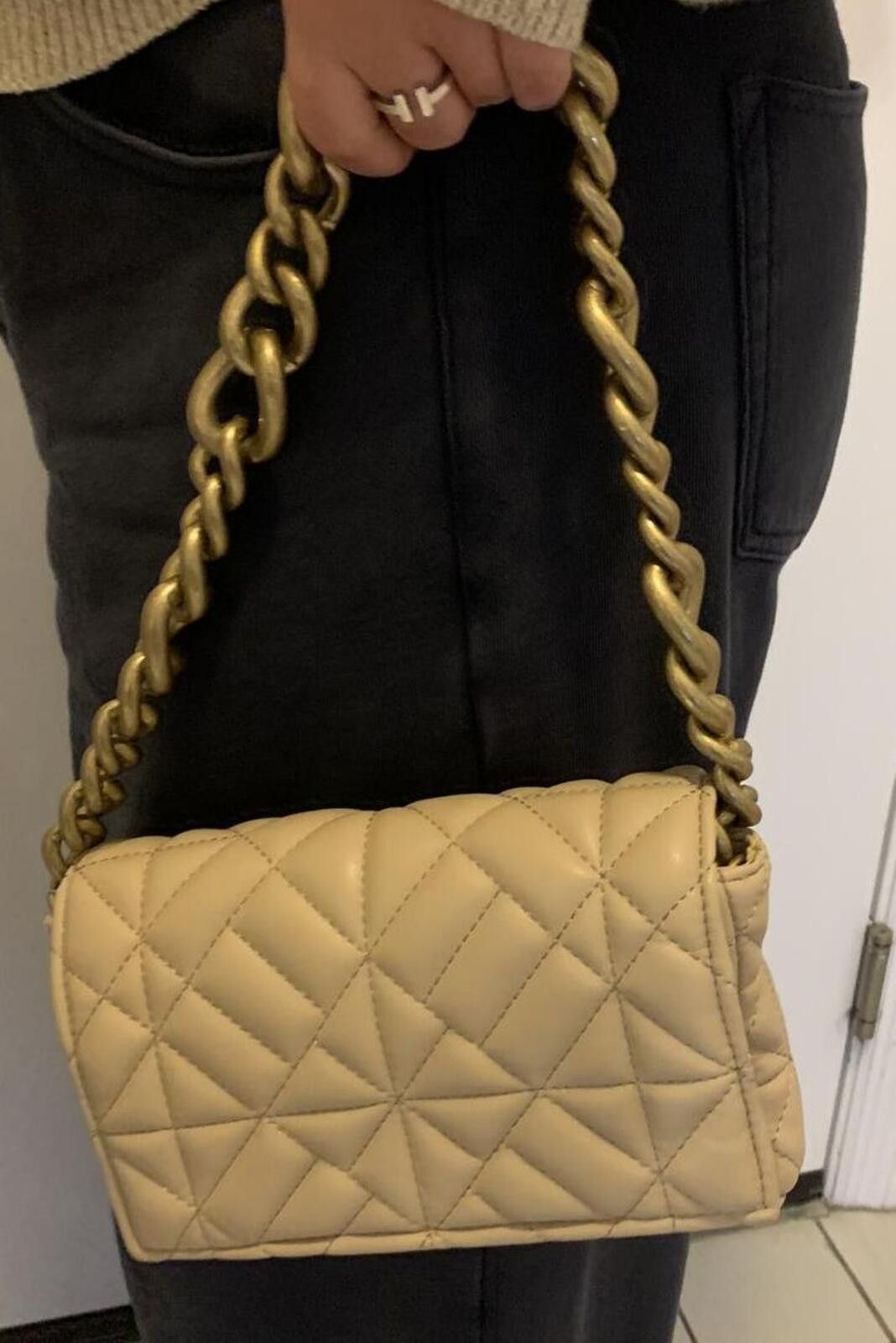 Zara Zara- Luxury Quilted Chunky Chain Shoulder Bag Size ONE SIZE - 1 Thumbnail