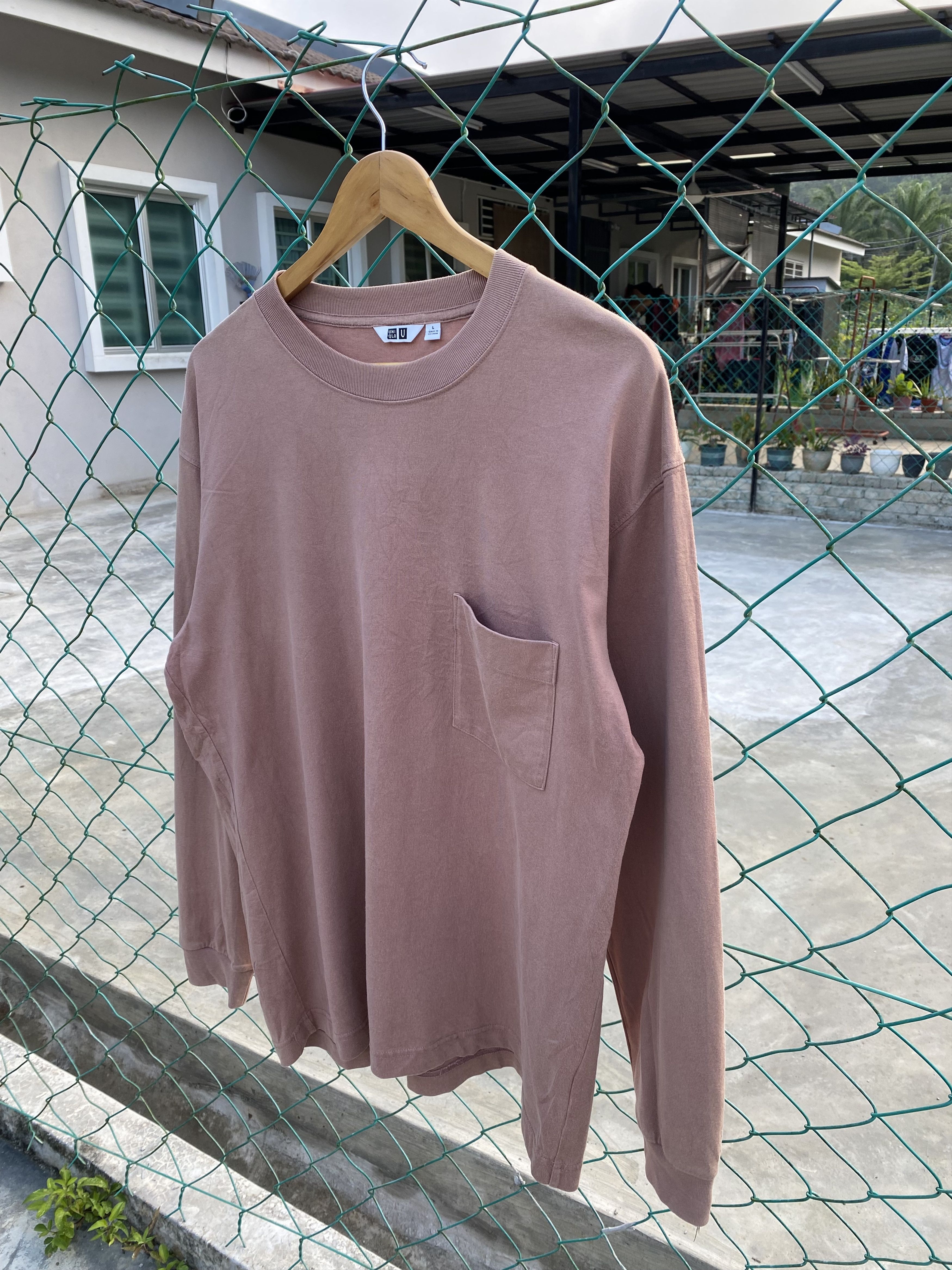 Japanese Brand × Uniqlo Uniqlo U single pocket long sleeve tees Size US L / EU 52-54 / 3 - 5 Thumbnail