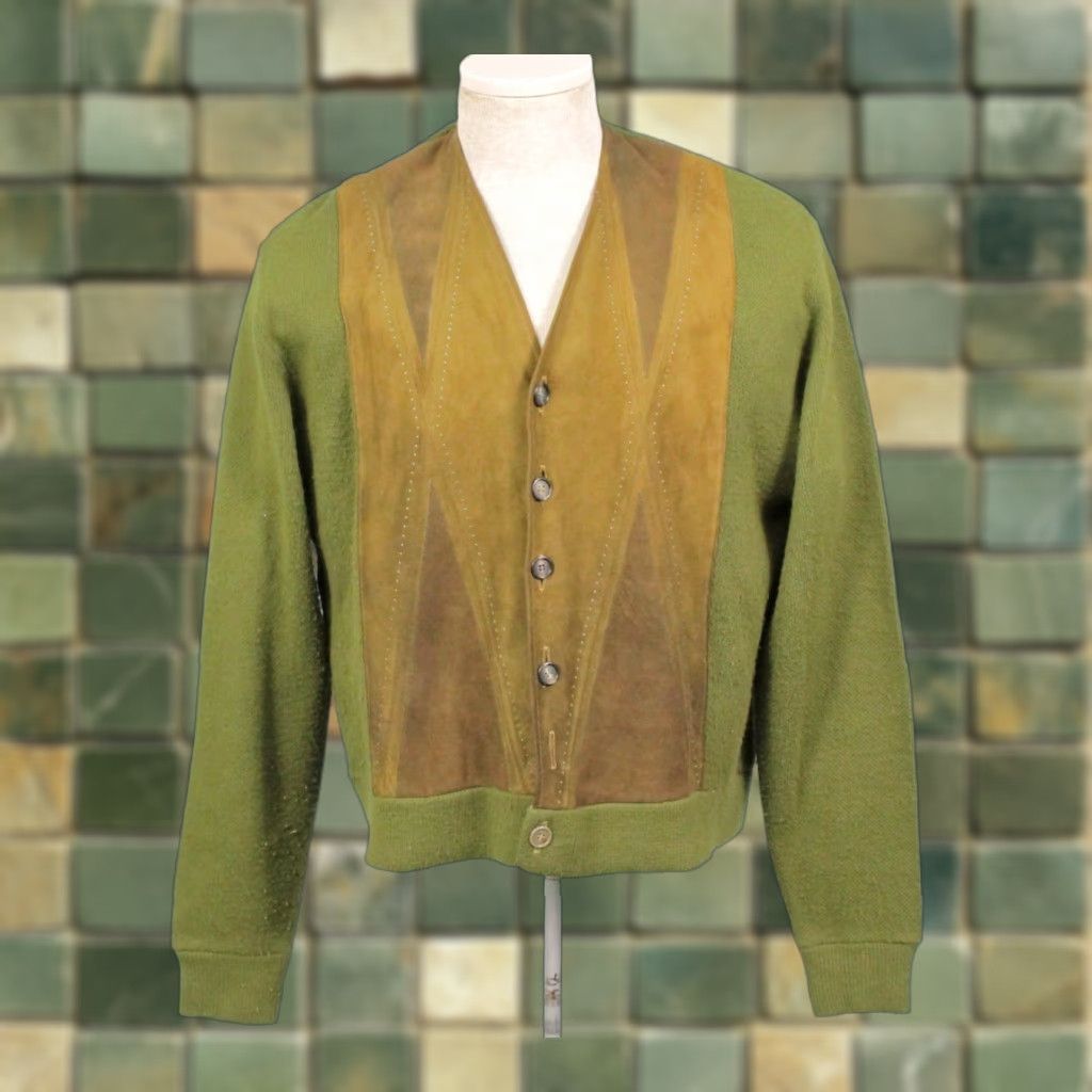 Vintage VTG 1960s Sweater Shirt Mens L Green Cardigan Acrylic Suede 50s 60s VTG 1960s Sweater Cardigan Mens L Green Brown Acrylic Suede Size US L / EU 52-54 / 3 - 1 Thumbnail