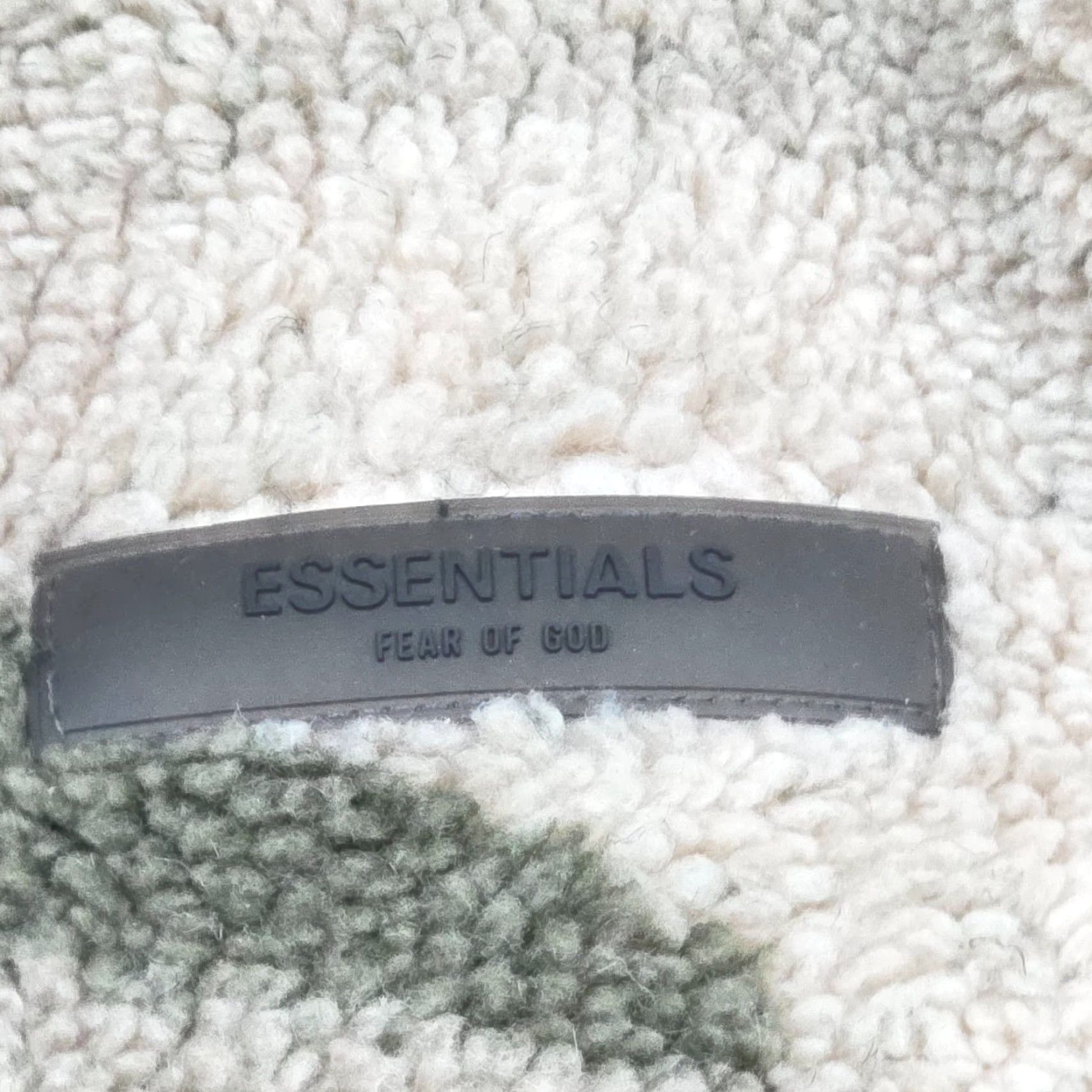 Fear of God Fear of God Essentials Polar Fleece Jacket Small Camouflage Lined Hooded Zip Mens Colorful Regular Fit Winter Fall Size US S / EU 44-46 / 1 - 5 Thumbnail