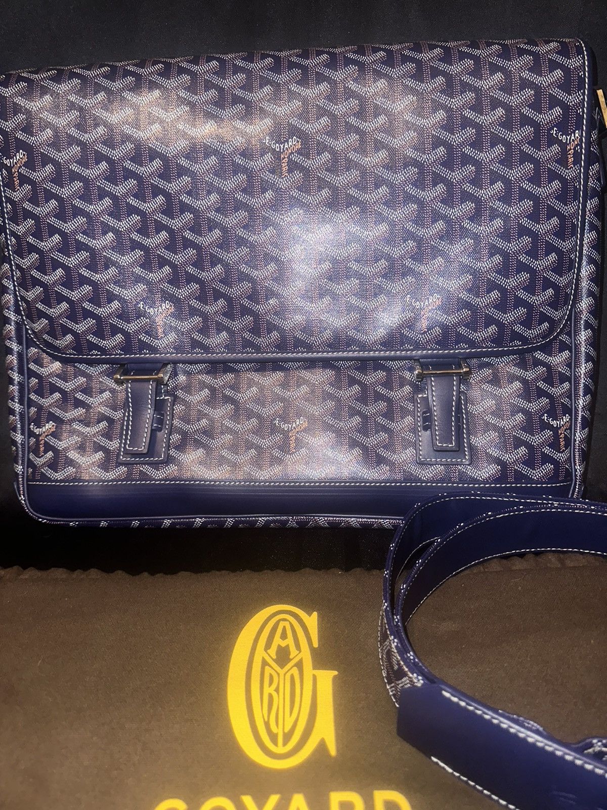Goyard Grand Bleu GM Discotinued ‘Royal Blue/Navy’ Size ONE SIZE - 3 Thumbnail