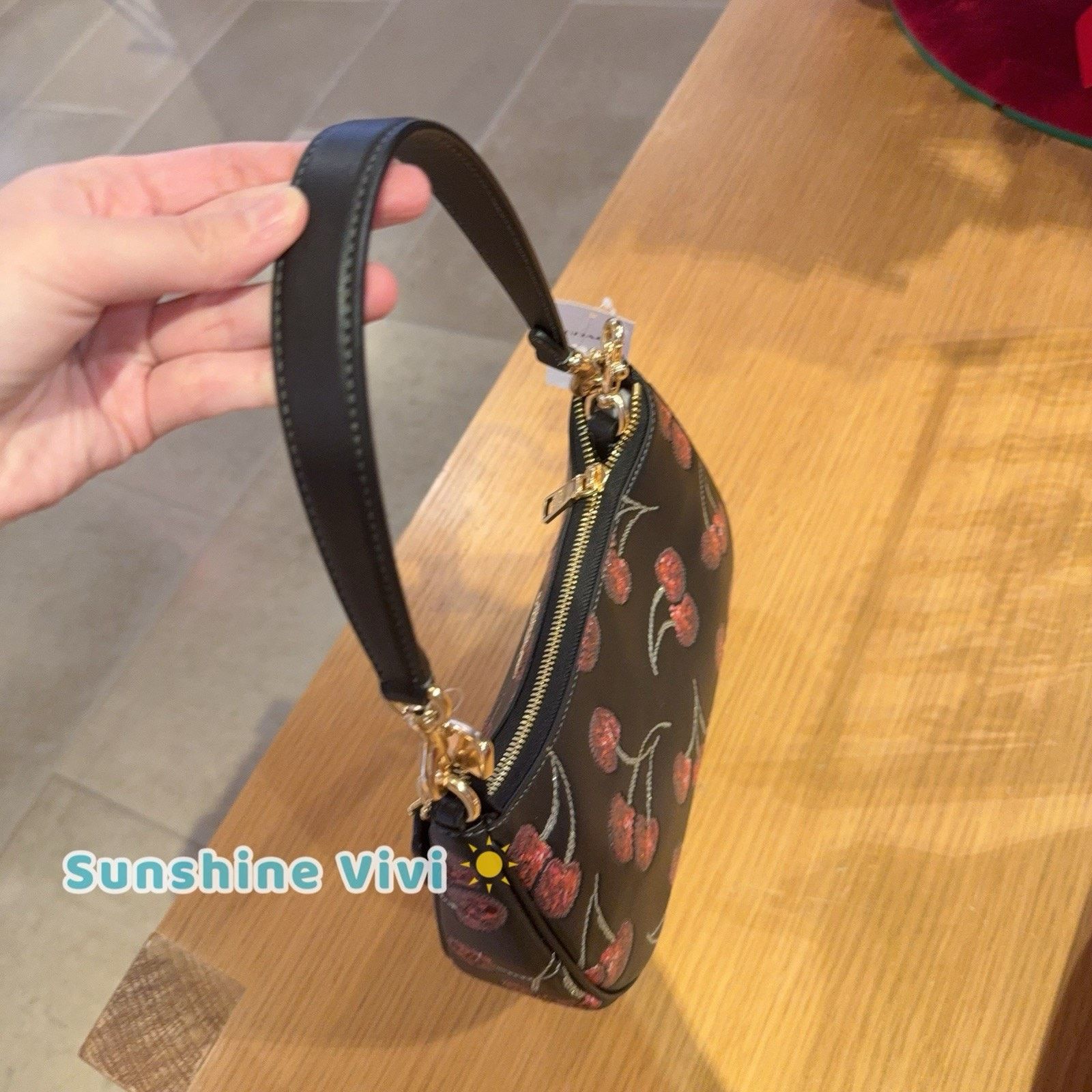Coach NWT Coach Teri Shoulder Bag Cherry CCZ16 Gold/Black Multi Size ONE SIZE - 8 Thumbnail