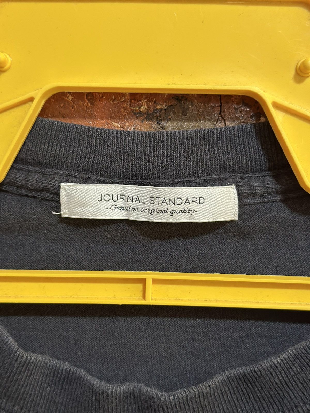 Journal Standard × Vintage The Prado Museum Faded Tee Size US L / EU 52-54 / 3 - 4 Thumbnail
