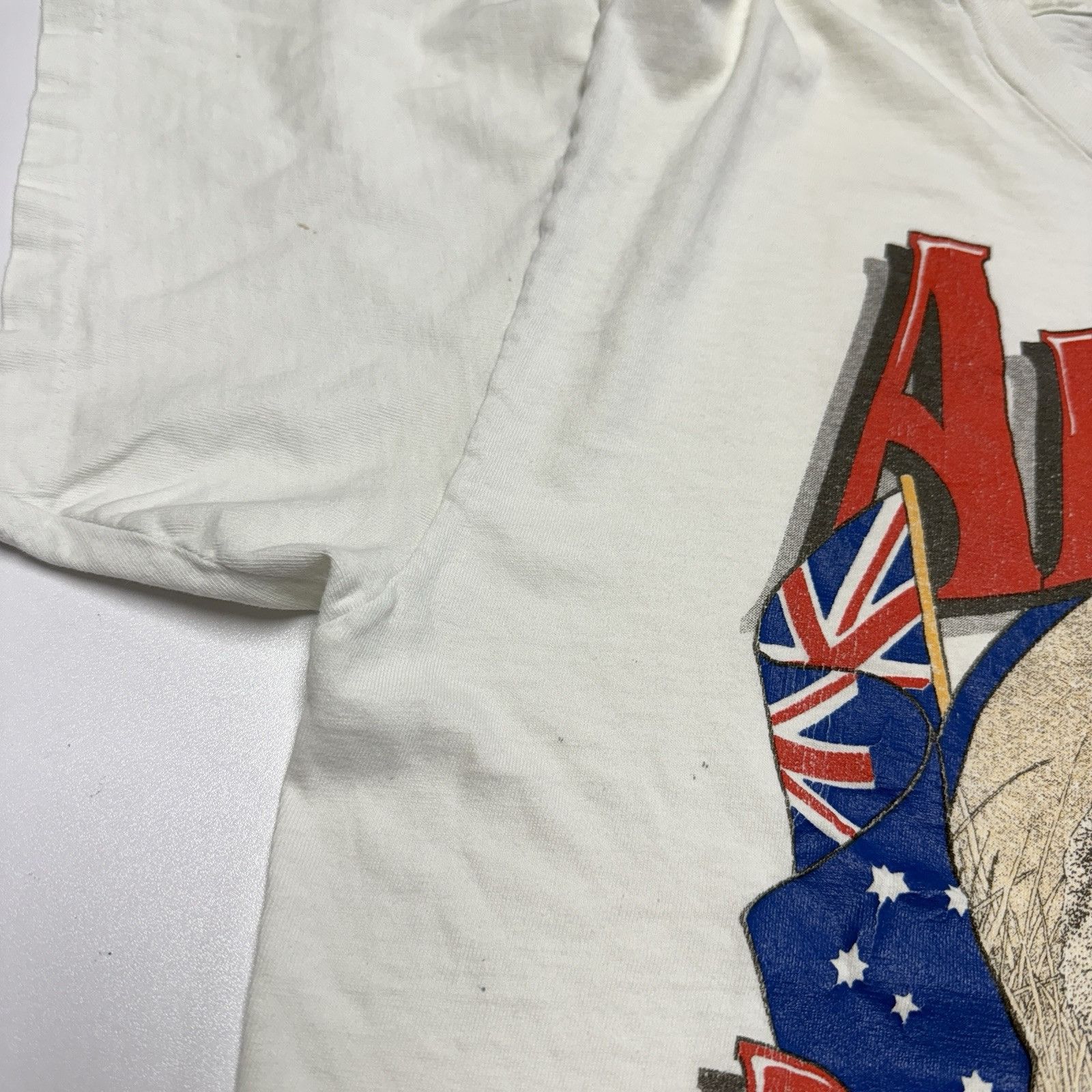 Vintage Vintage 90s Arizona Down Under T Shirt Mens Large White Fo Size US L / EU 52-54 / 3 - 5 Thumbnail
