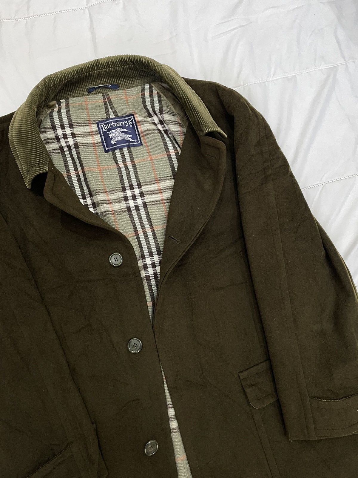 Vintage rare made ins Spain Burberry coat