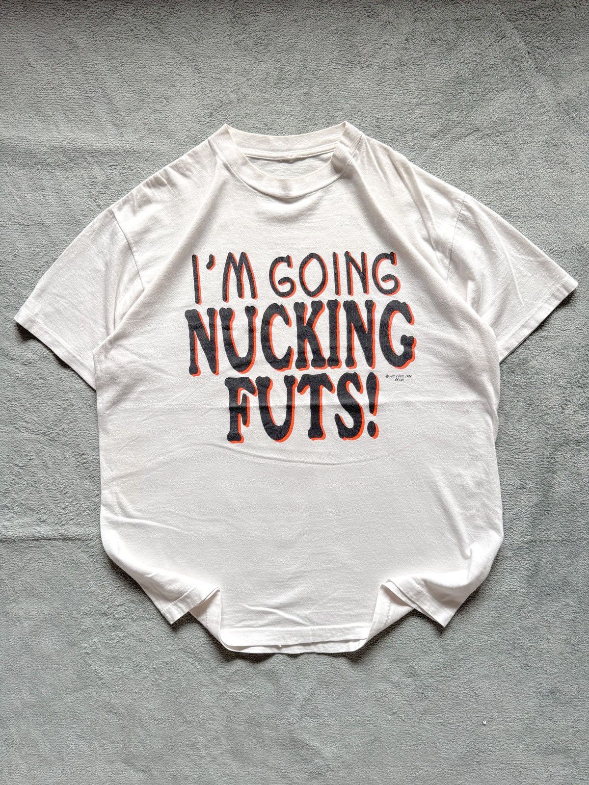 Other Vintage 90s Statement Tshirt ‘Im going nucking futs’ Size US L / EU 52-54 / 3 - 1 Thumbnail